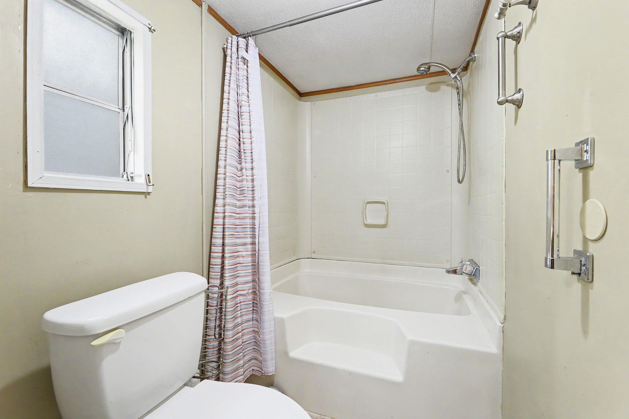 325 S Wichita Property Photo 26
