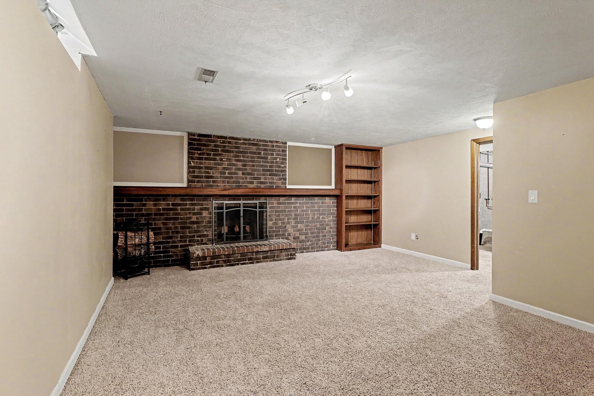 9320 E Barron Cir Property Photo 18