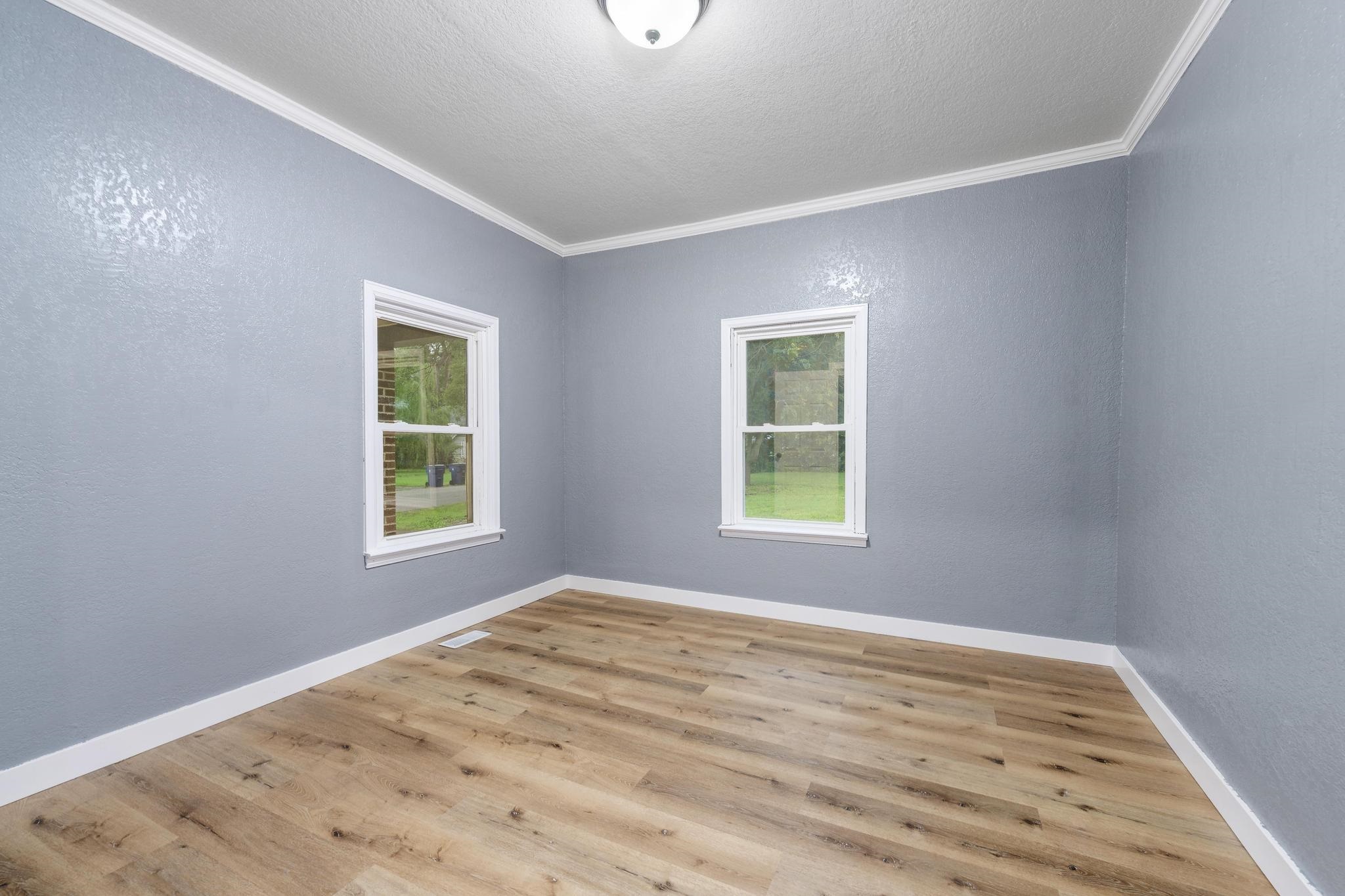 407 N Lincoln Property Photo 18