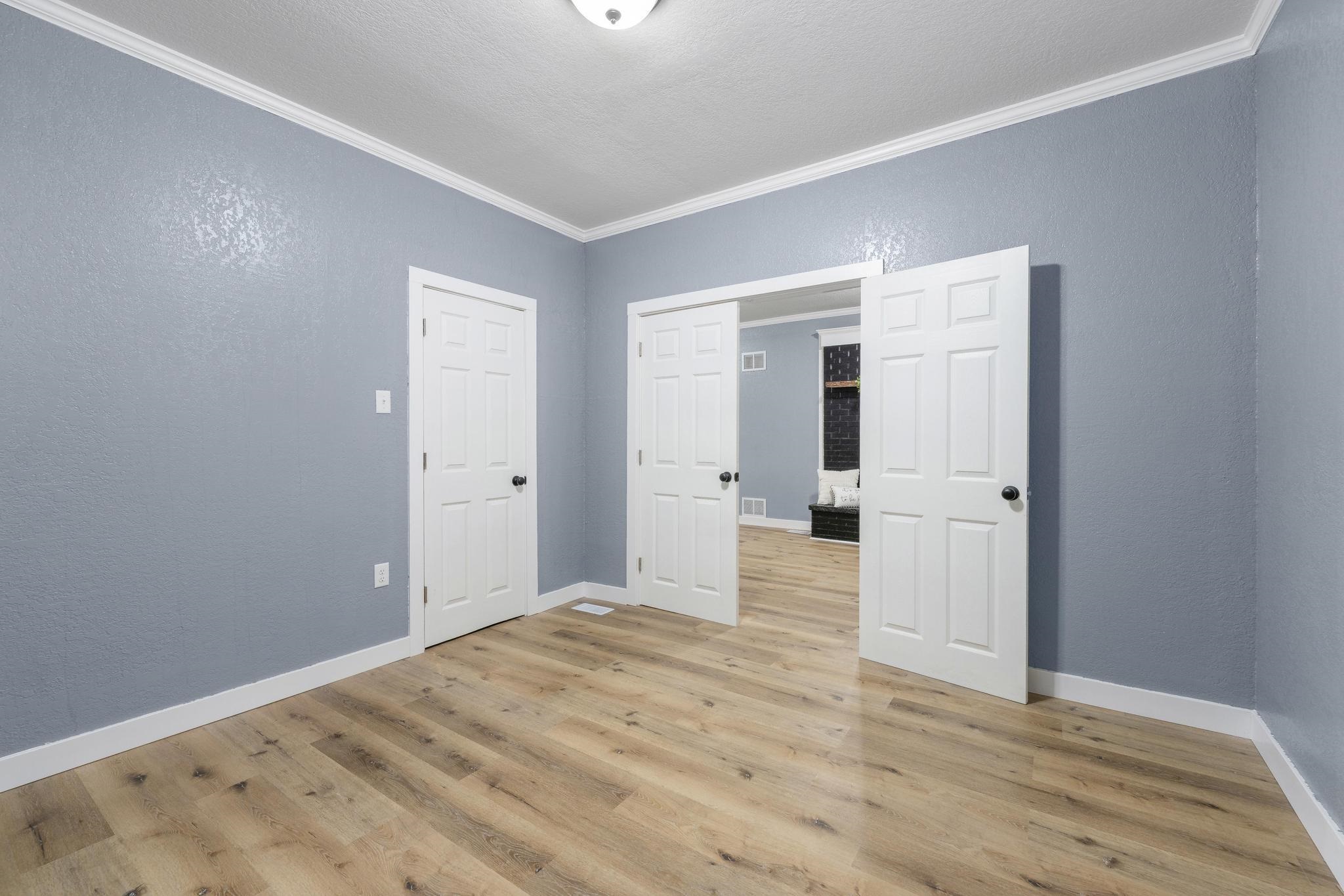 407 N Lincoln Property Photo 19