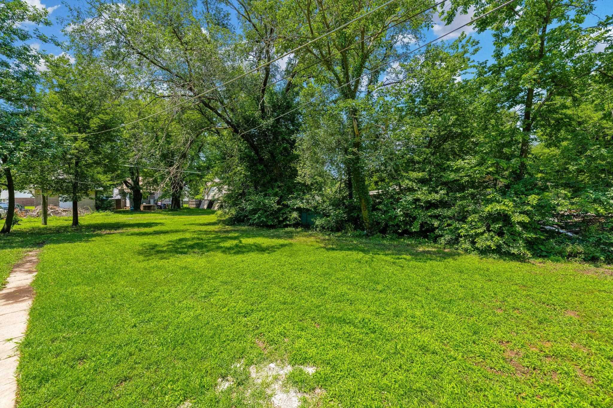 407 N Lincoln Property Photo 28
