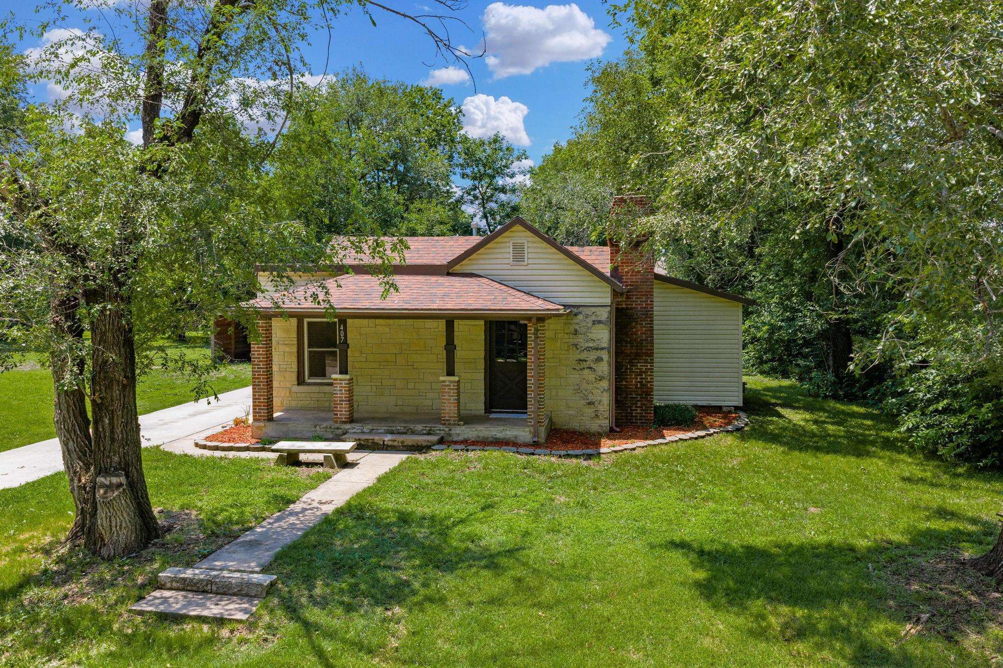 407 N Lincoln Property Photo 34