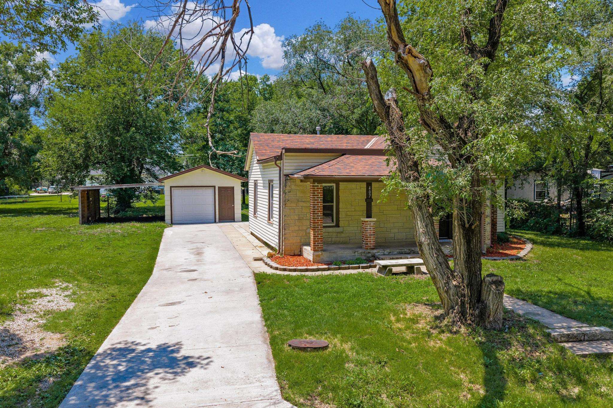 407 N Lincoln Property Photo 35