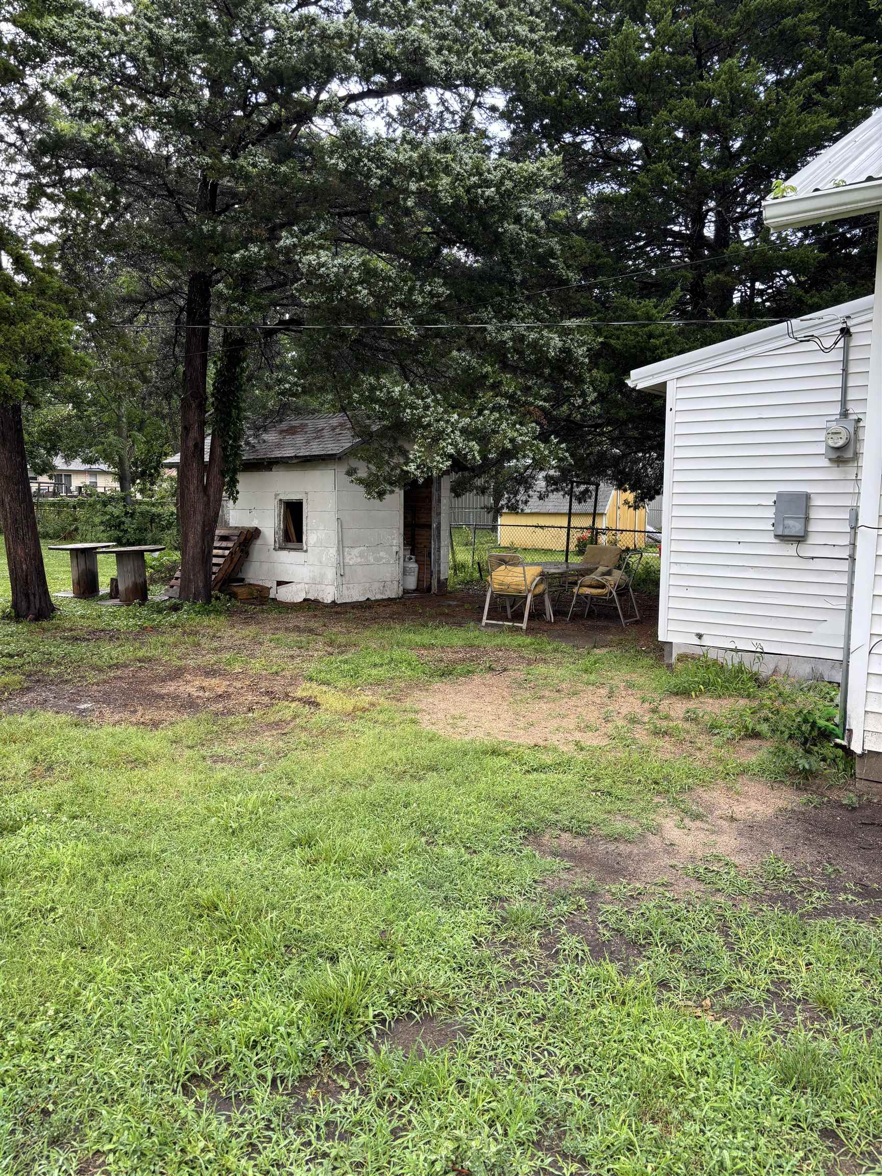 721 N Star St Property Photo 4