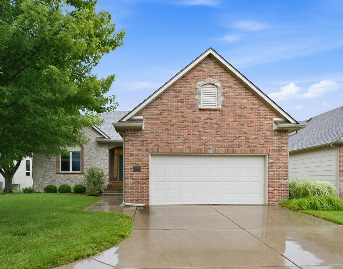 13506 W Links St Property Photo 1