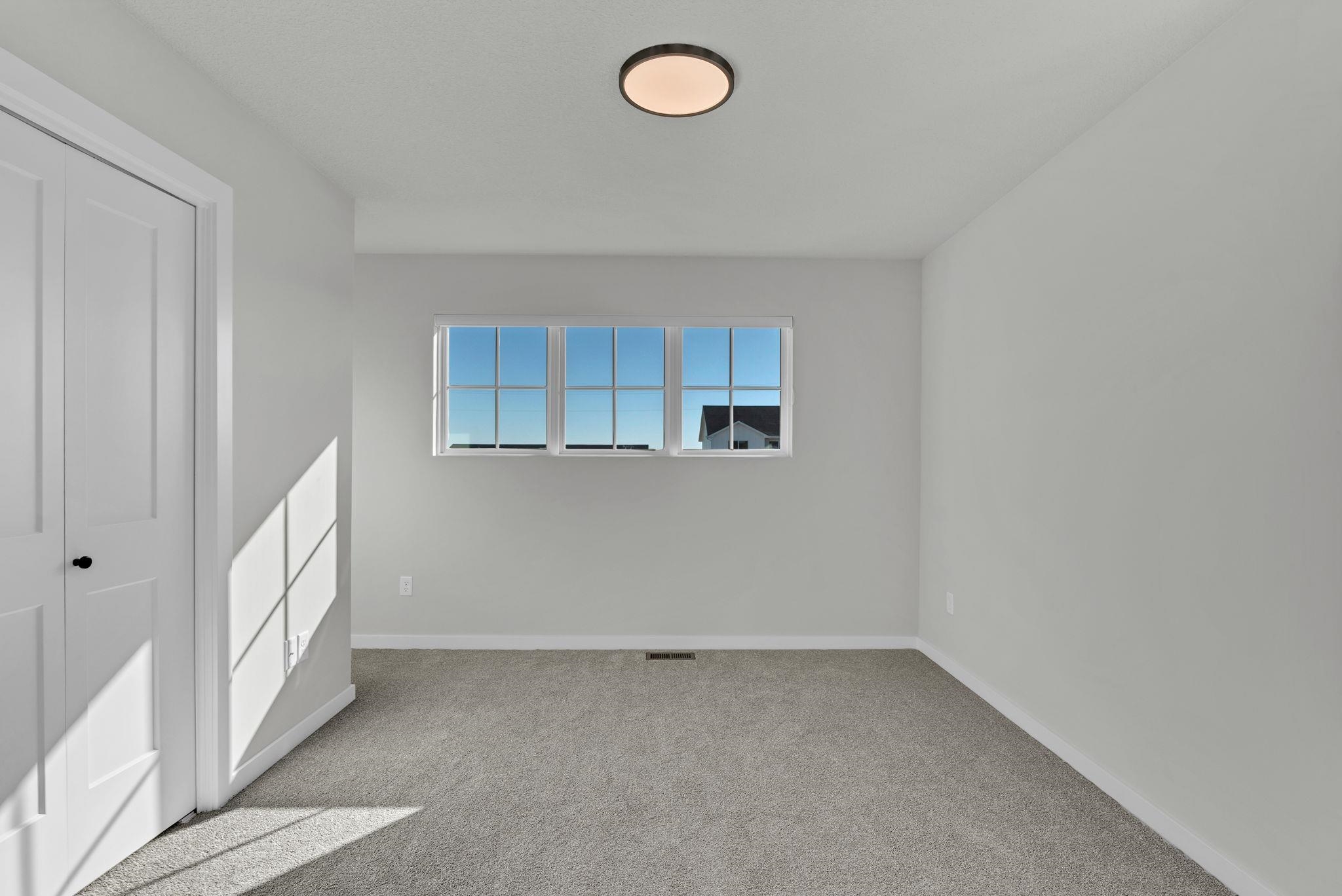 228 N Gowen St Property Photo 23