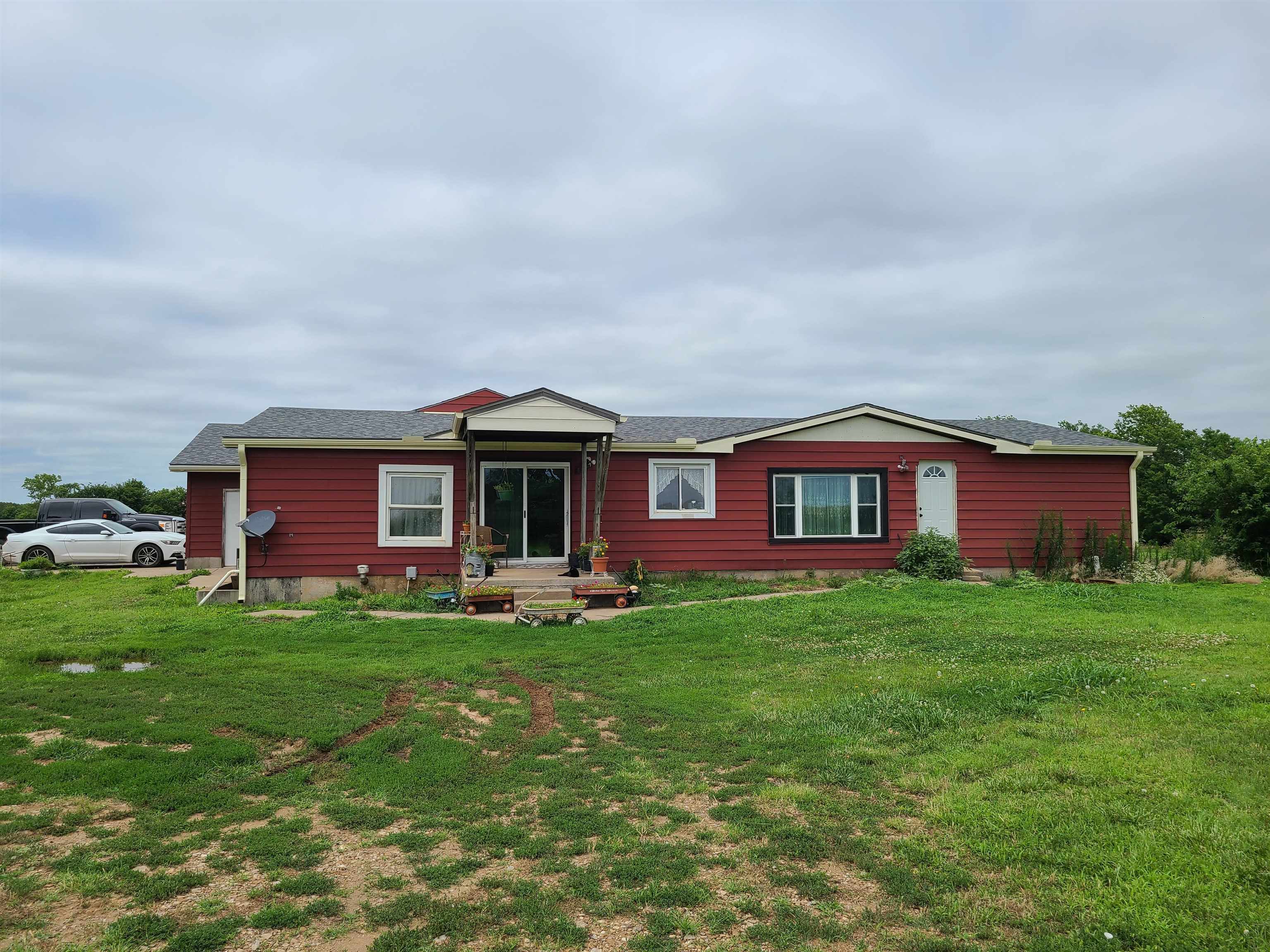 10716 212th Property Photo 1