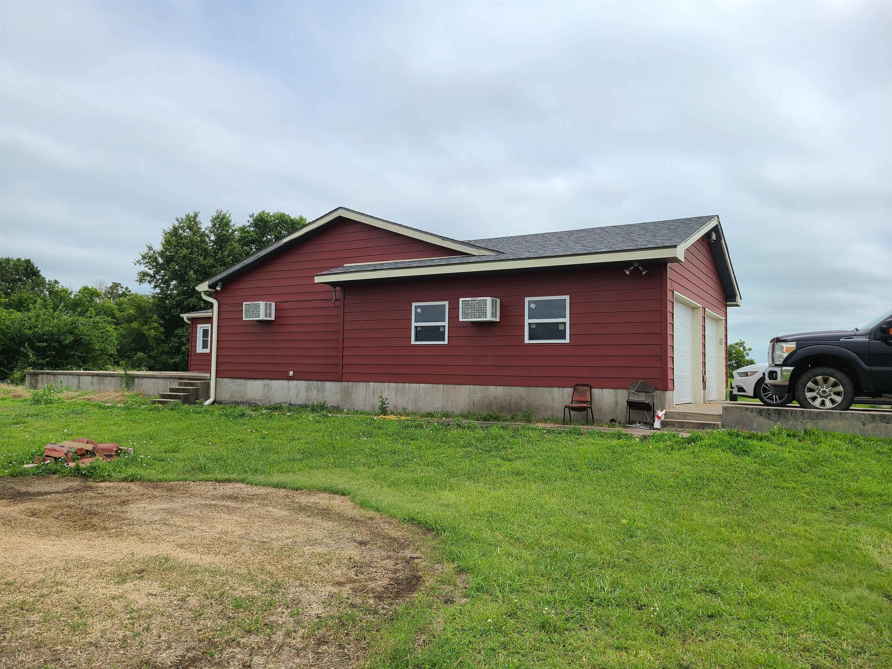 10716 212th Property Photo 3