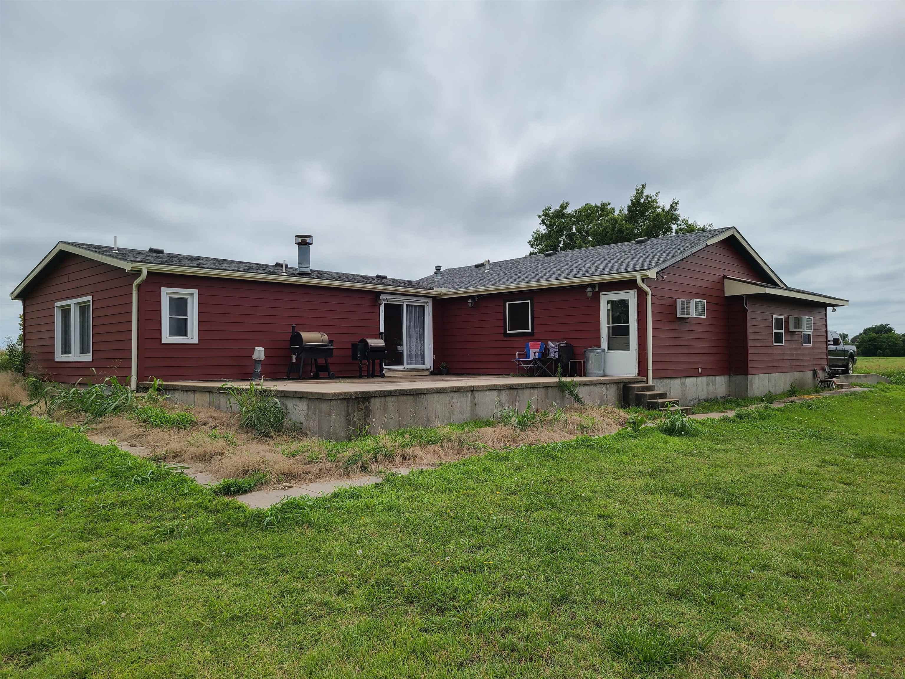 10716 212th Property Photo 4