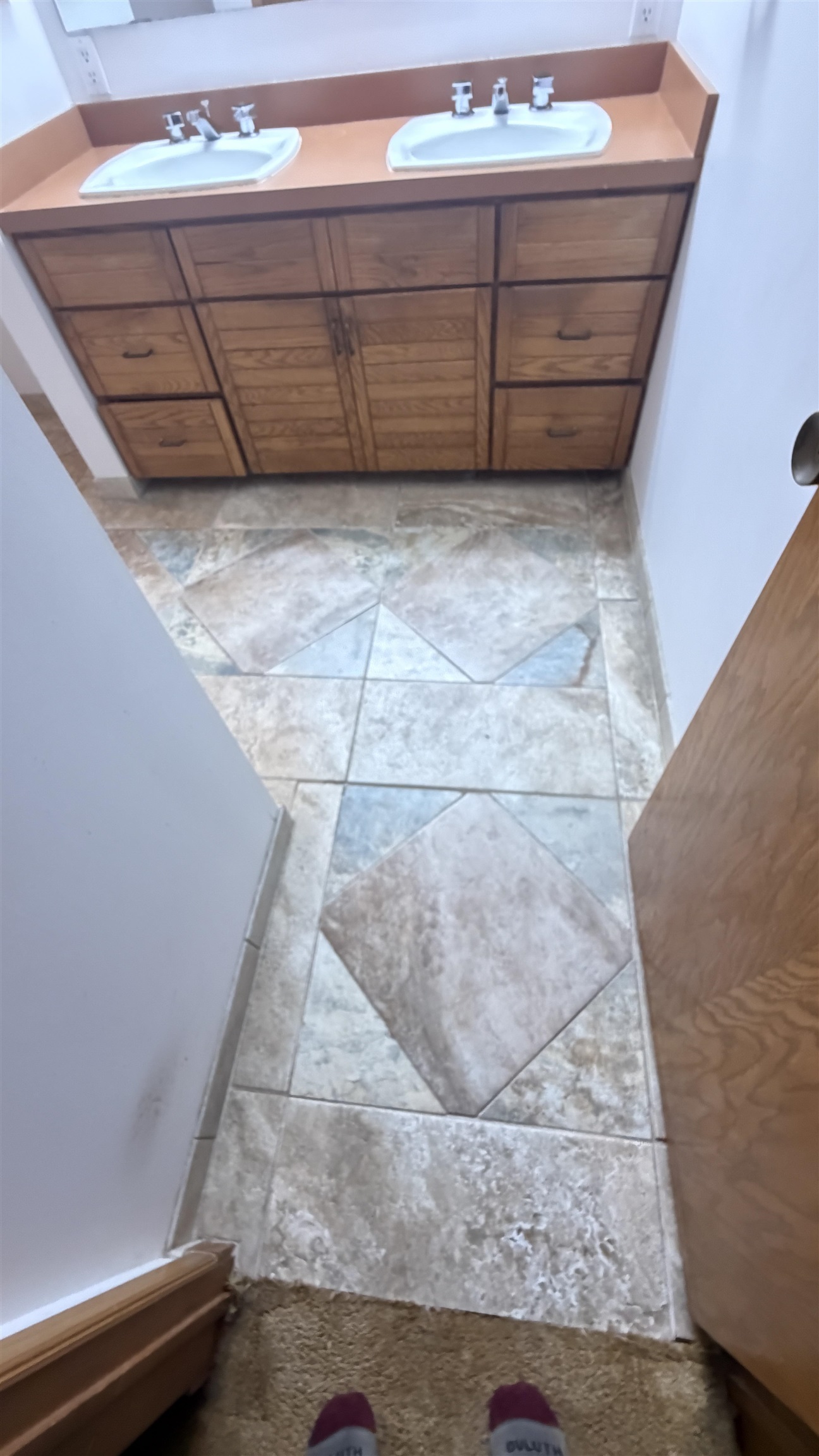399 S Seneca Property Photo 18