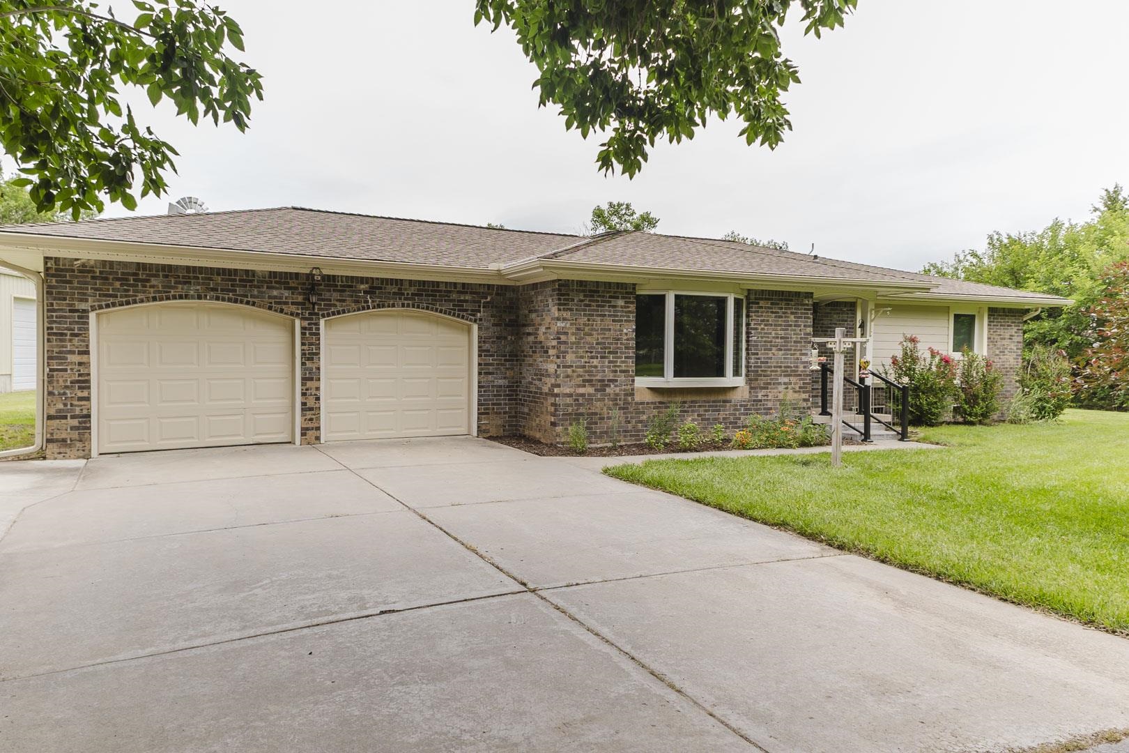 12150 N Meridian Property Photo 3
