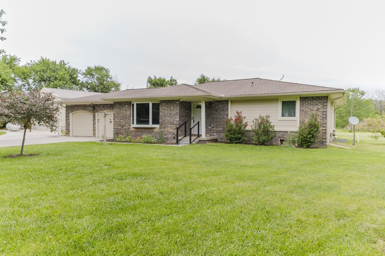 12150 N Meridian Property Photo 4