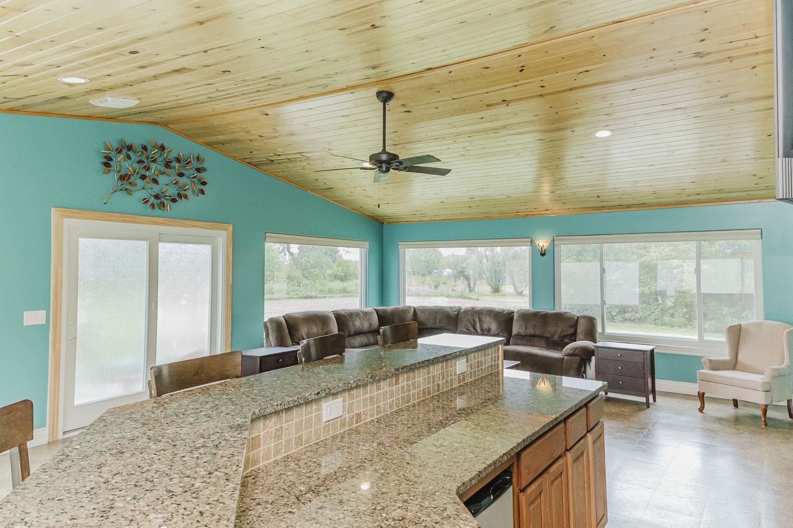 12150 N Meridian Property Photo 10