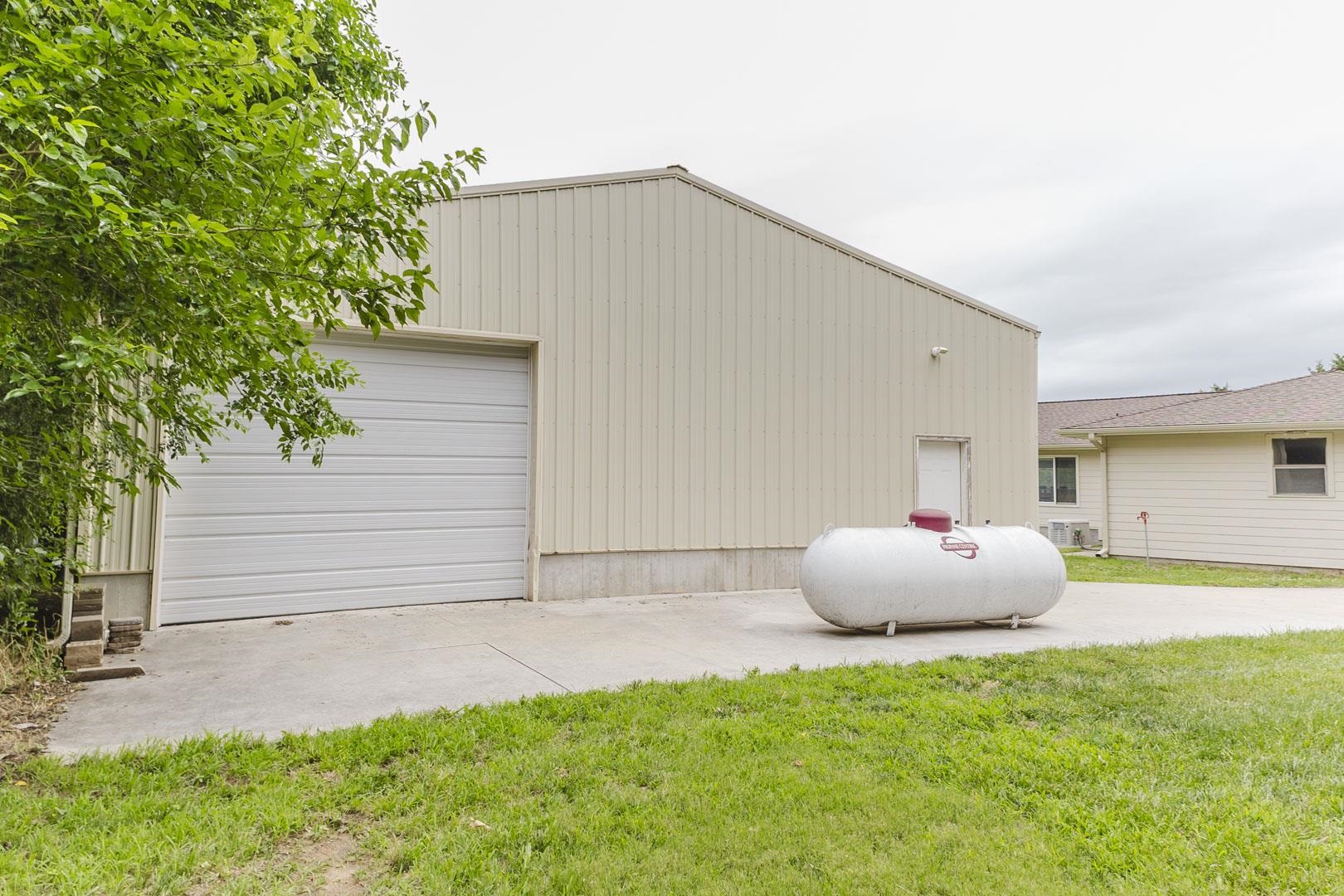 12150 N Meridian Property Photo 32