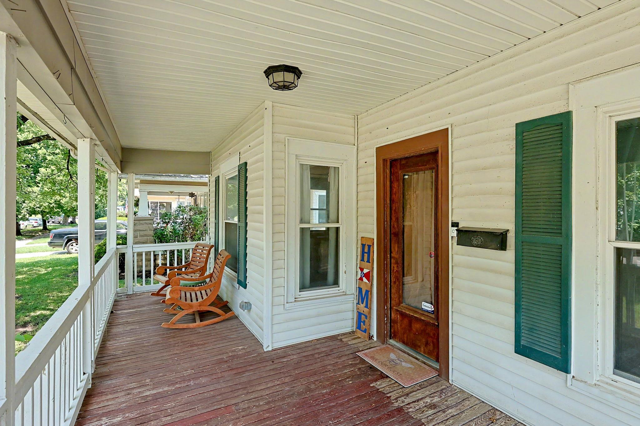 802 N Gilman Ave Property Photo 4