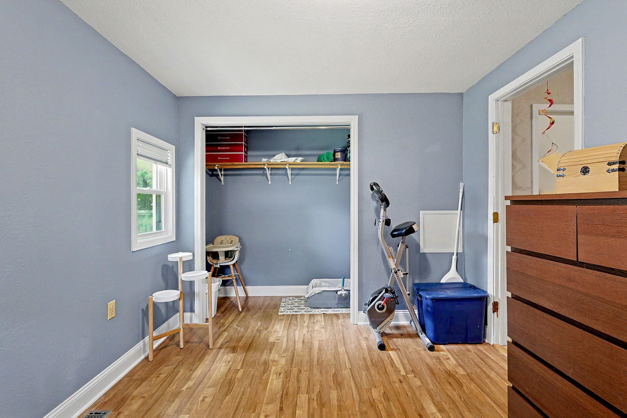 802 N Gilman Ave Property Photo 34