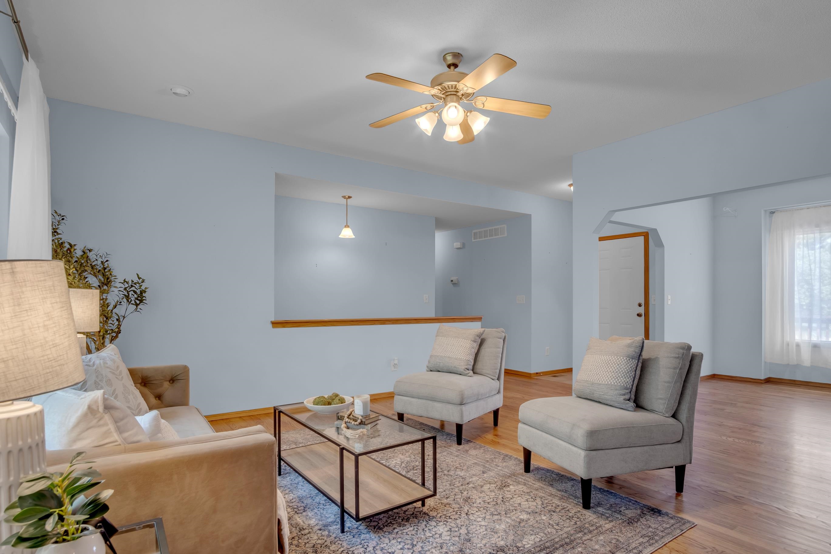 2115 Bristol Ln Property Photo 8