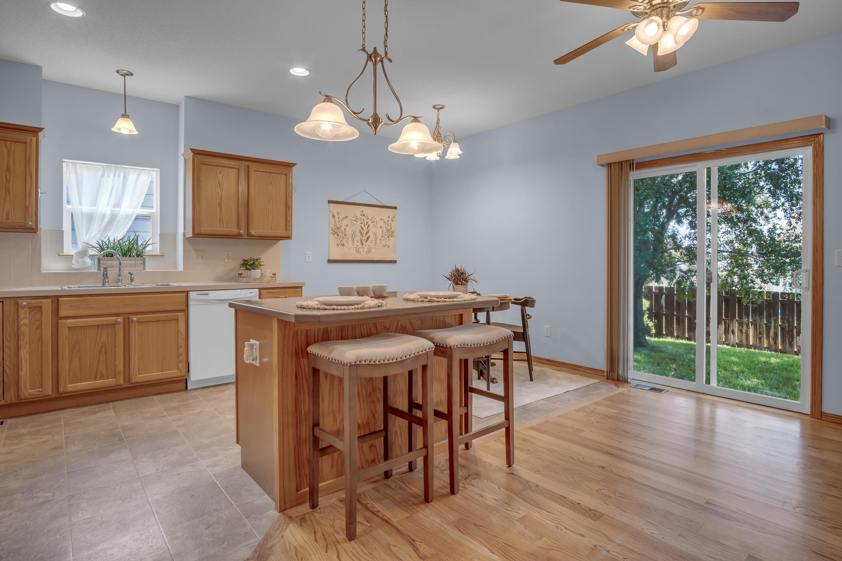 2115 Bristol Ln Property Photo 11