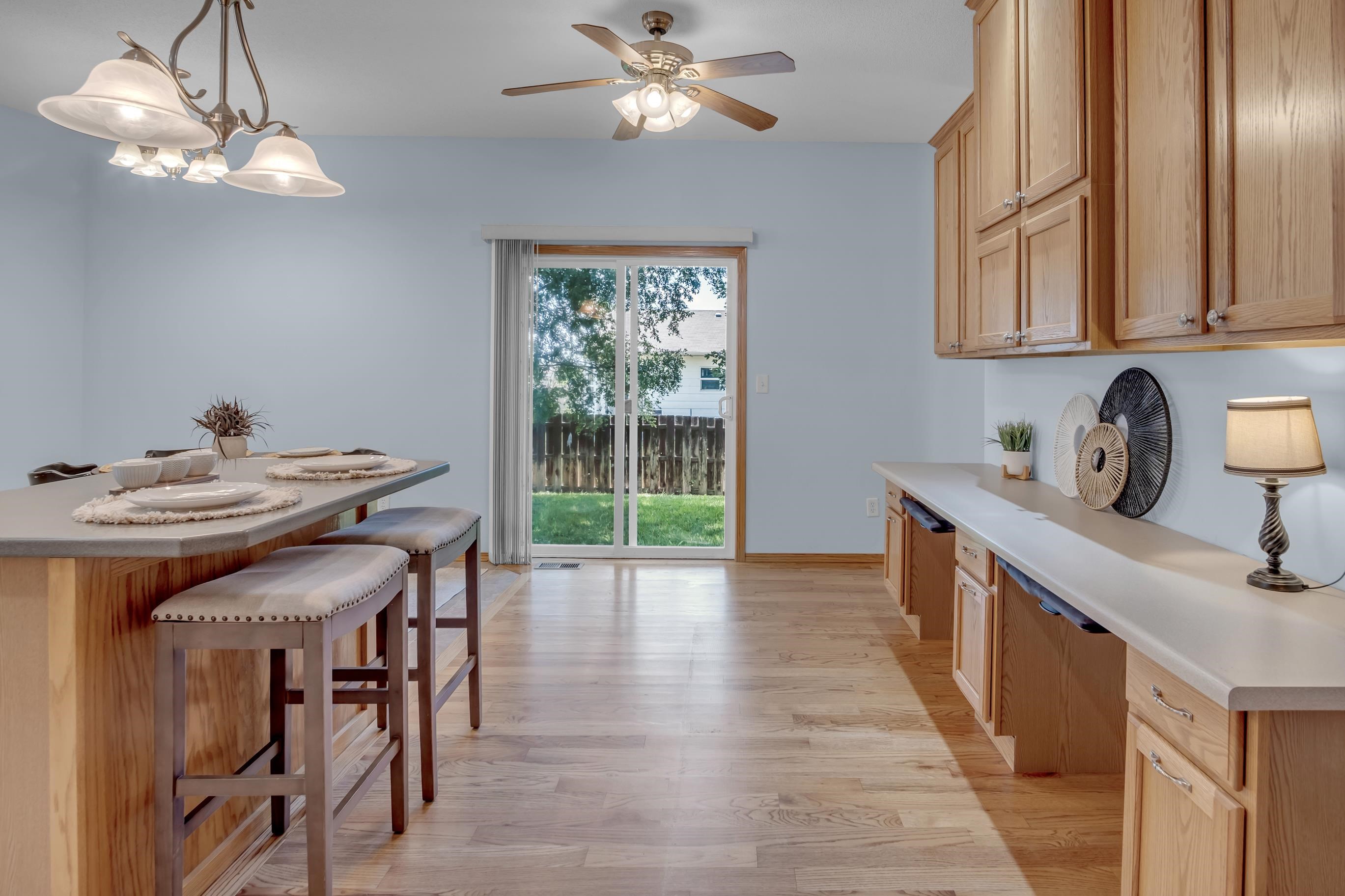 2115 Bristol Ln Property Photo 16