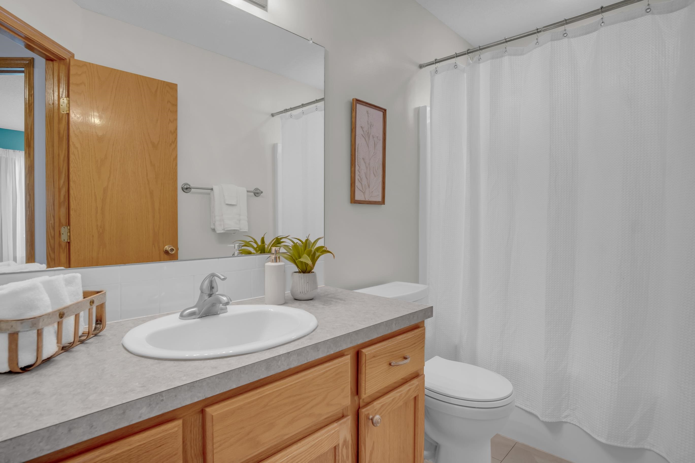 2115 Bristol Ln Property Photo 18