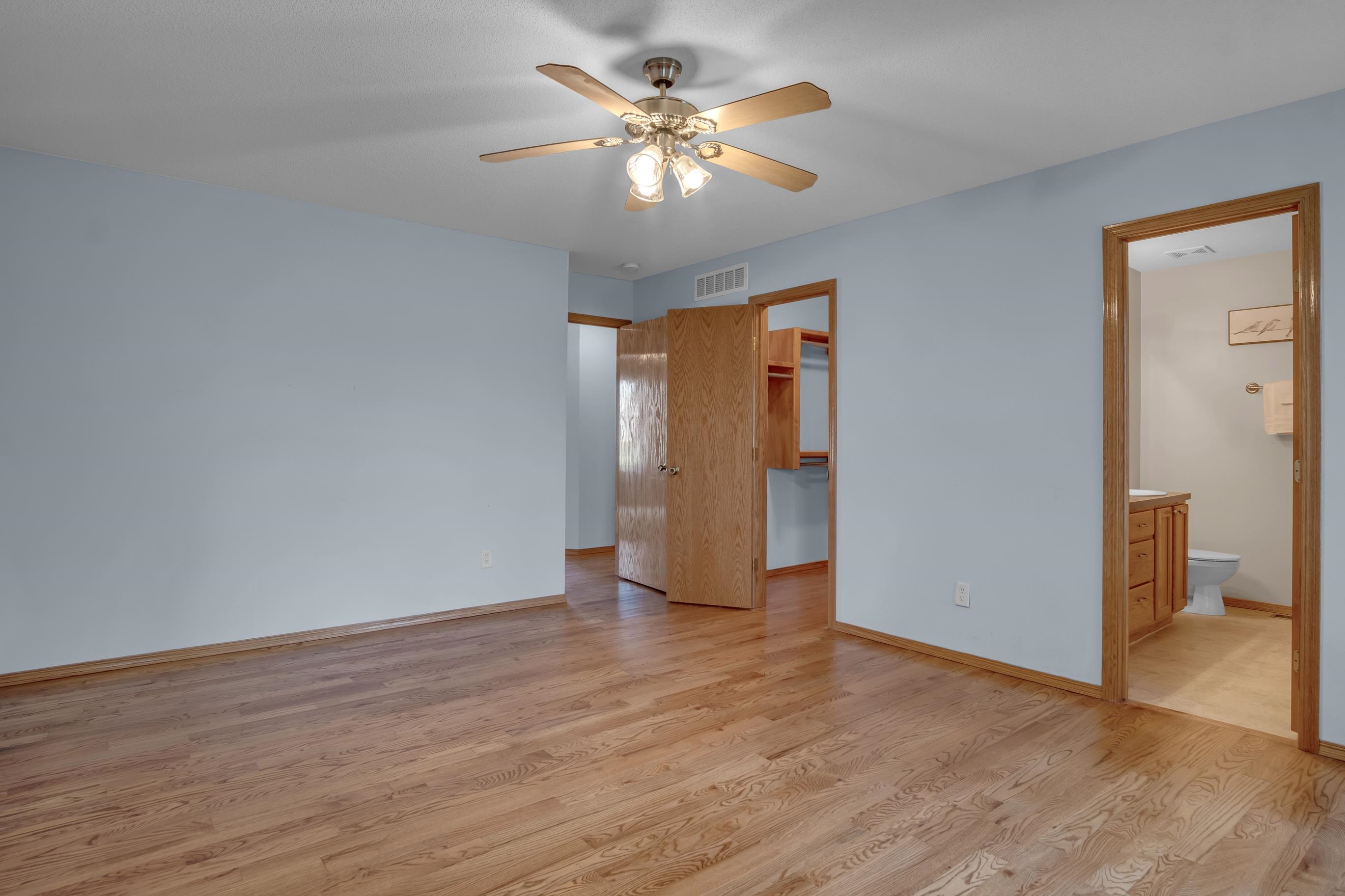 2115 Bristol Ln Property Photo 24