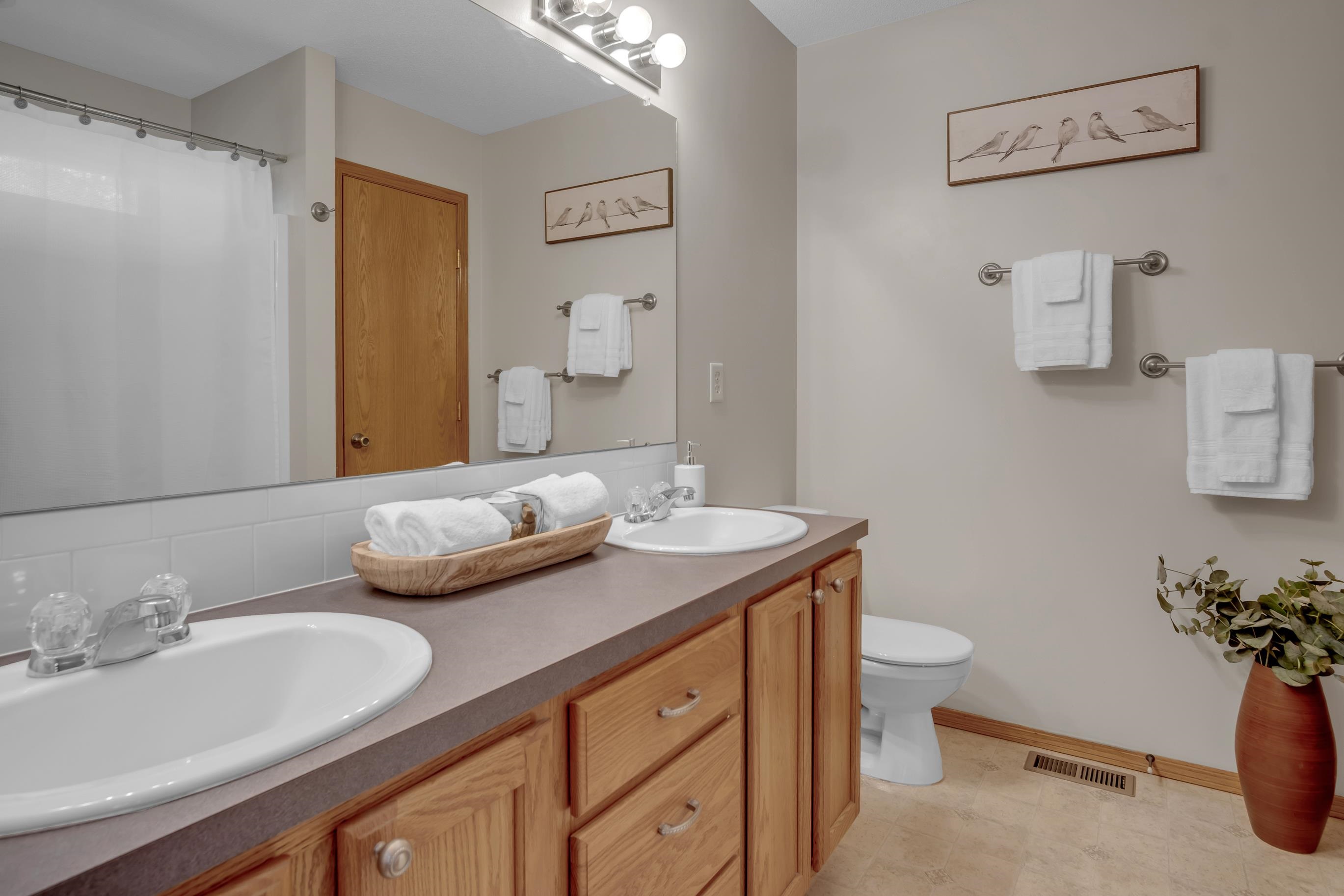 2115 Bristol Ln Property Photo 25