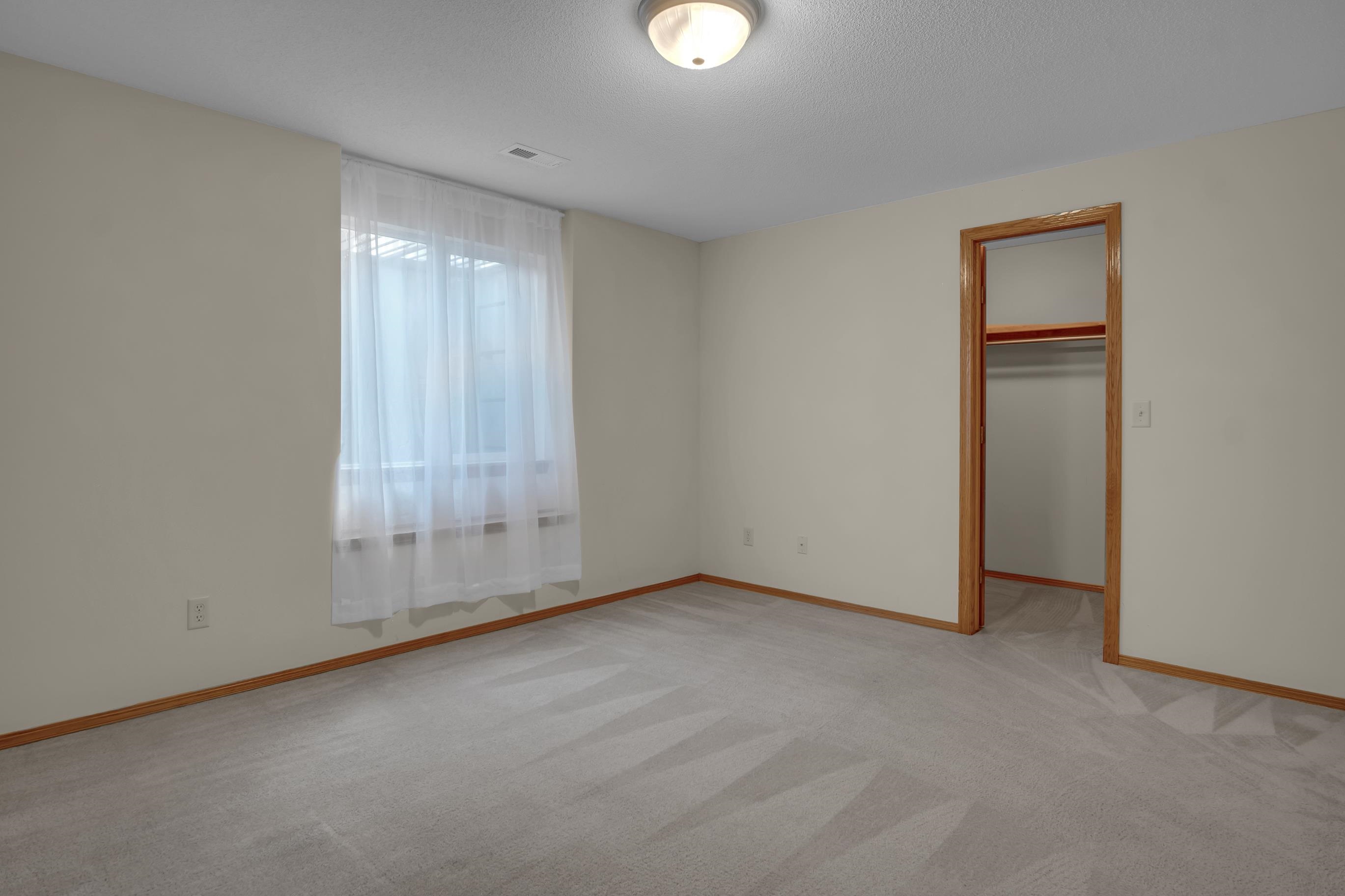 2115 Bristol Ln Property Photo 27