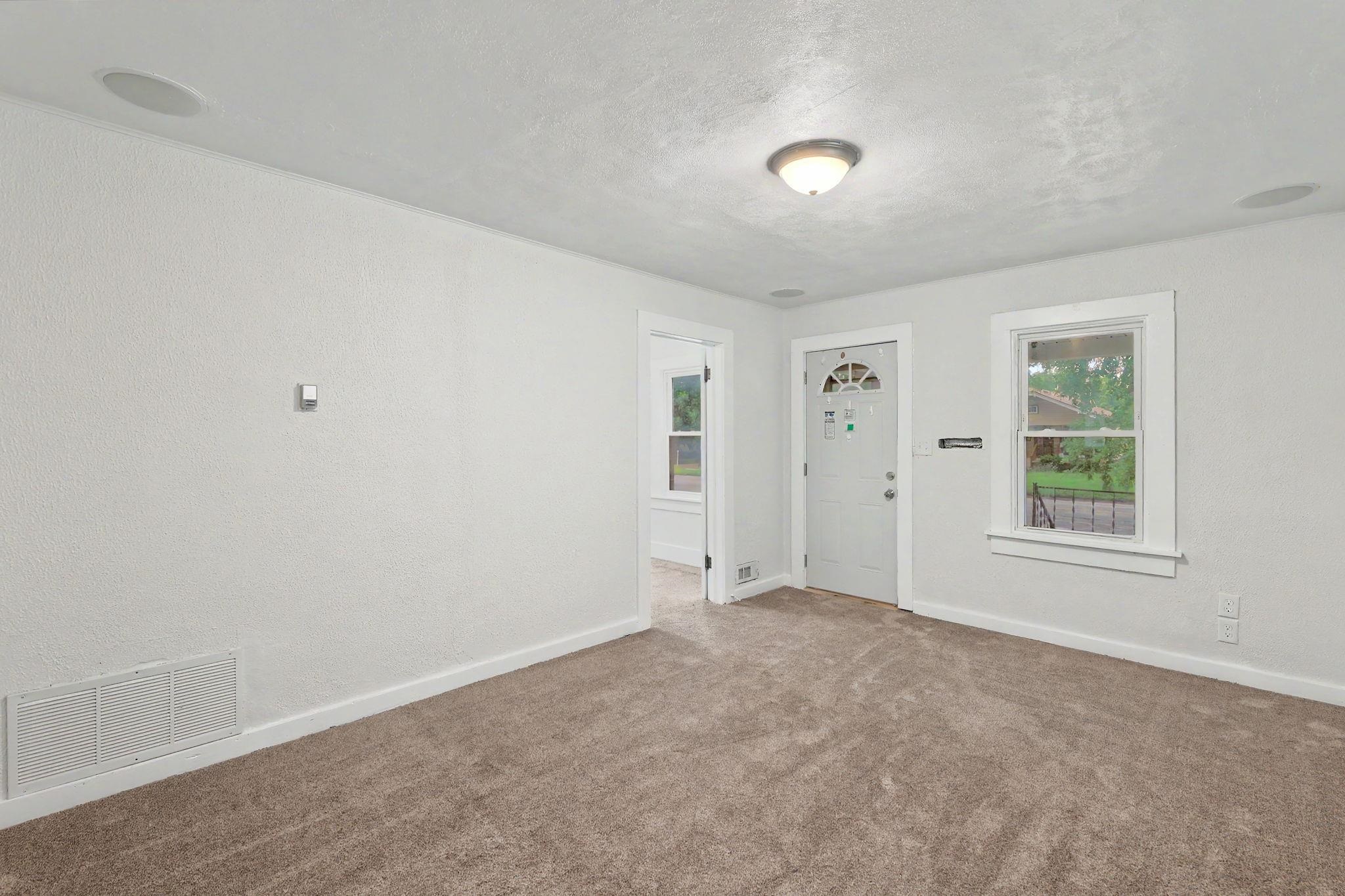 2328 W Maple Property Photo 20