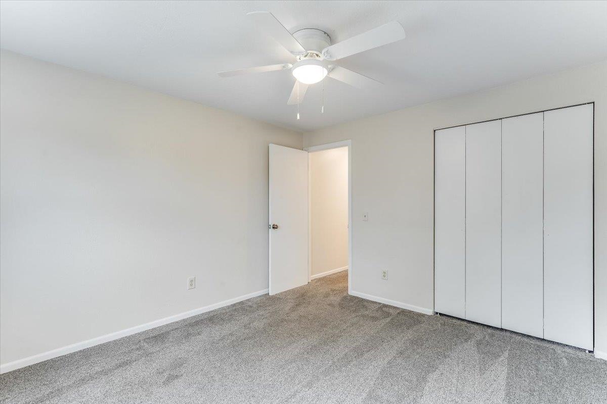 3123 N Brookfield Property Photo 19