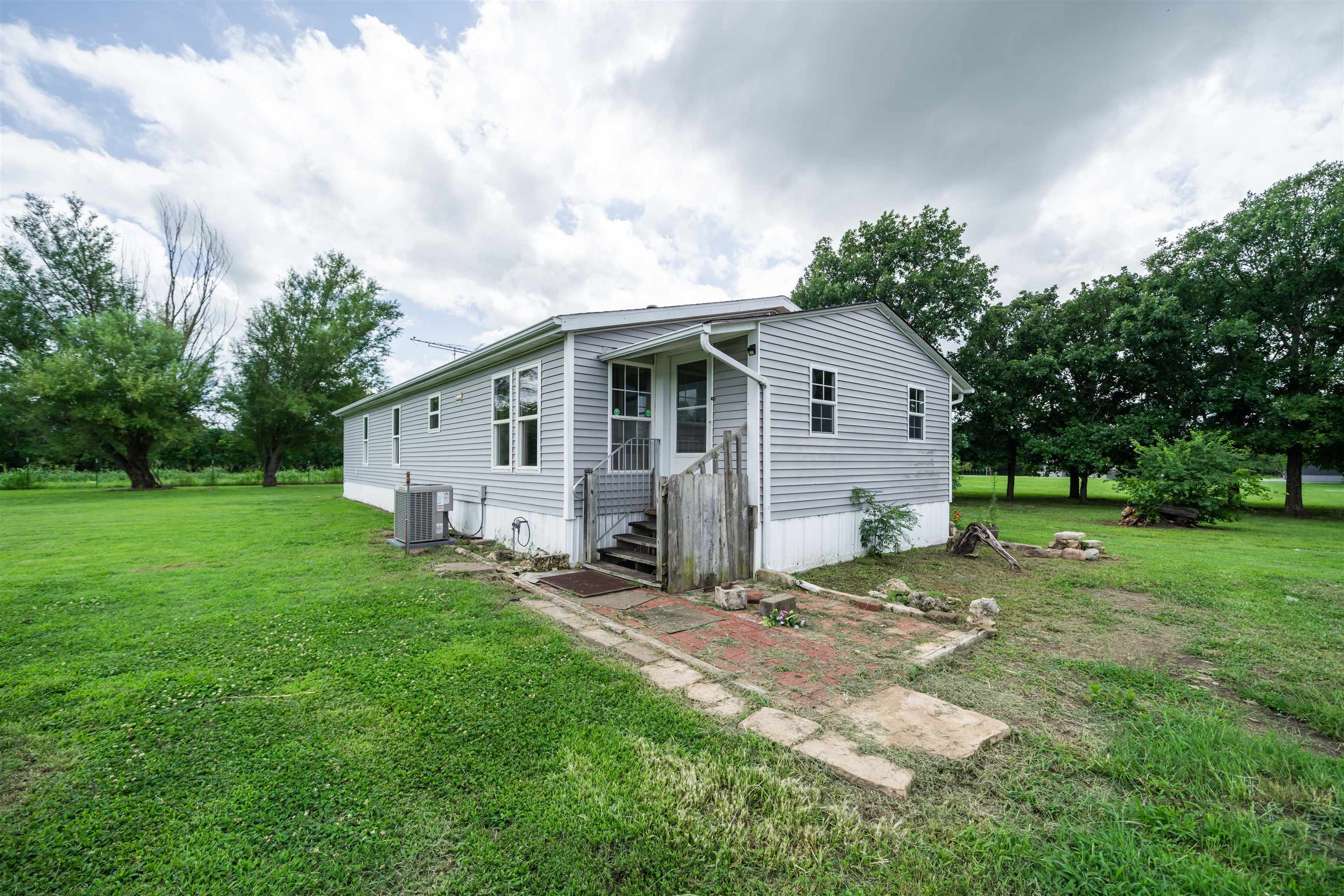 9099 268th Dr Property Photo 25