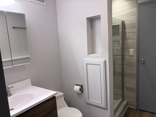 936 S Ash Property Photo 10