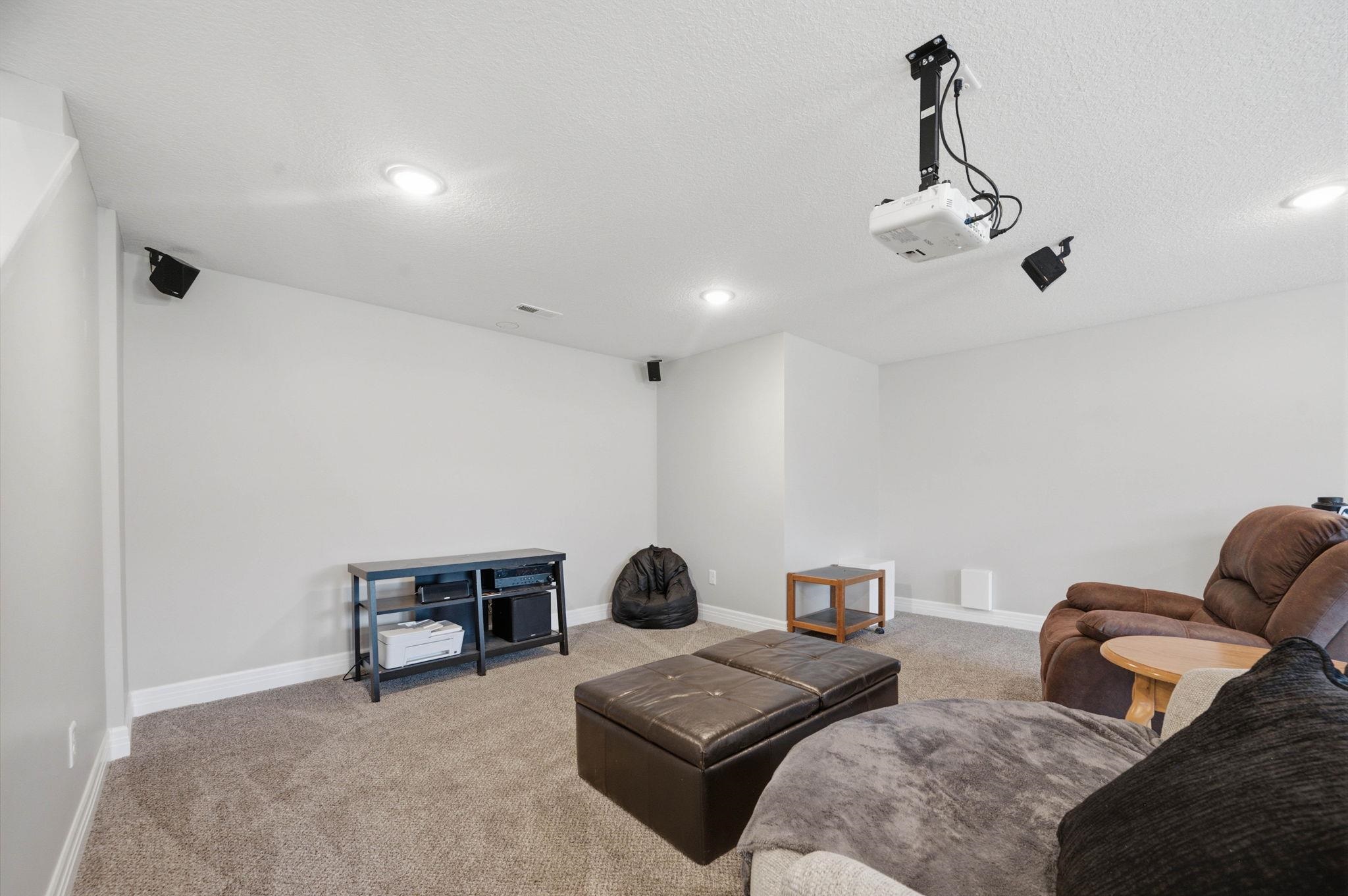 6410 S Jade Ct Property Photo 24
