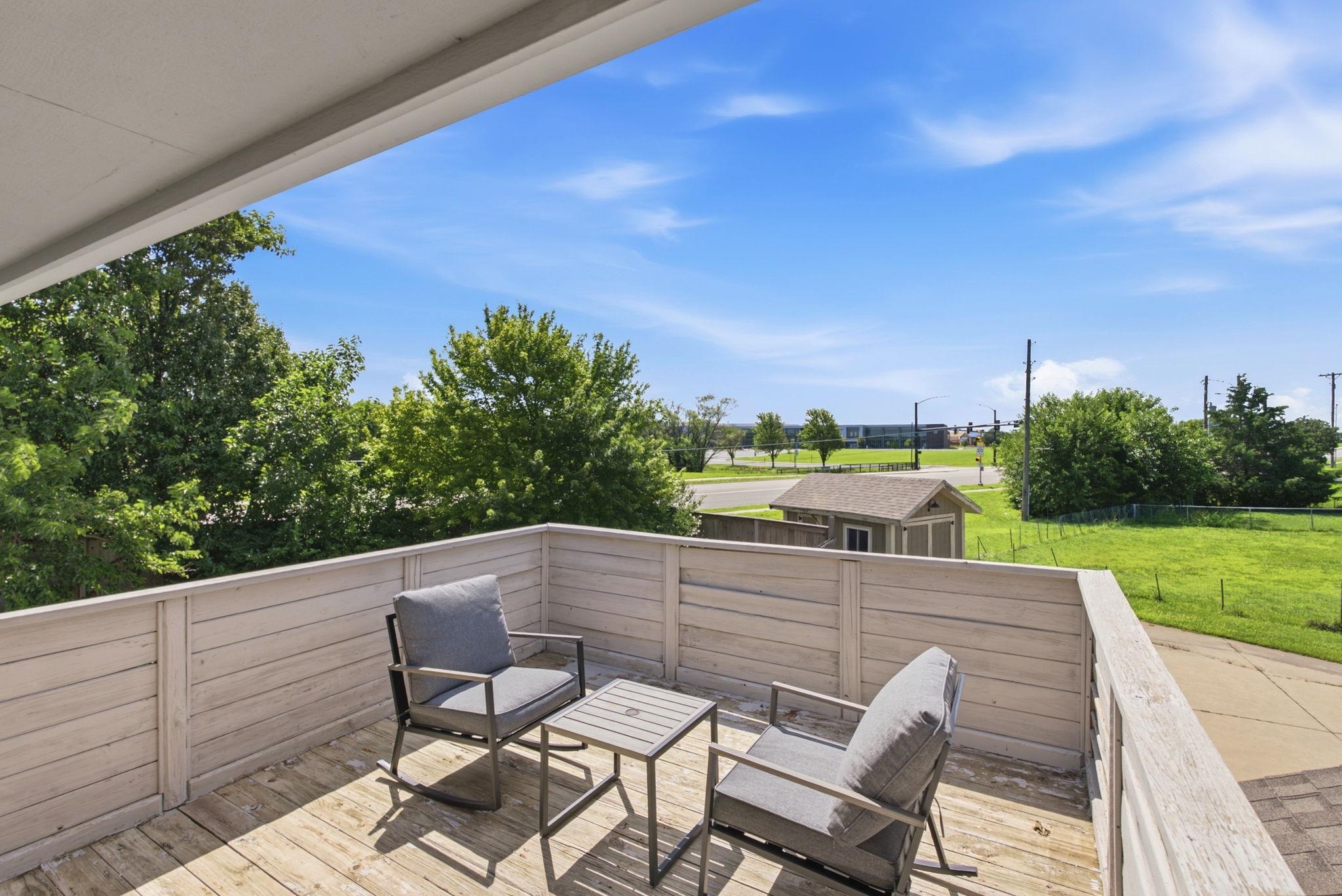 114 W Pine View Drive Property Photo 17