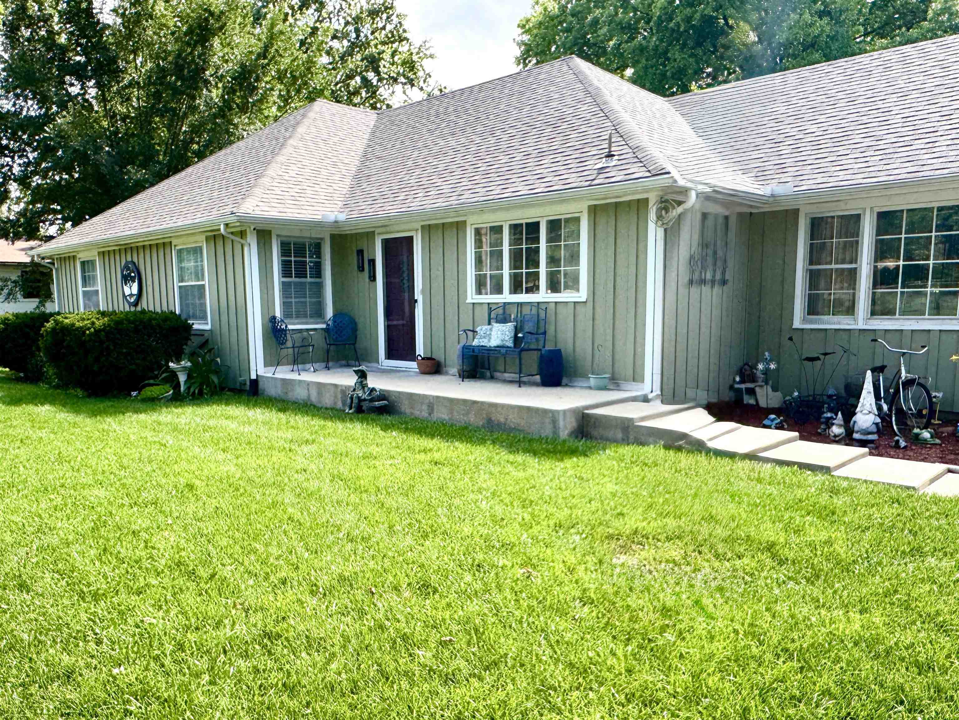 1651 Pennsylvania Property Photo 2