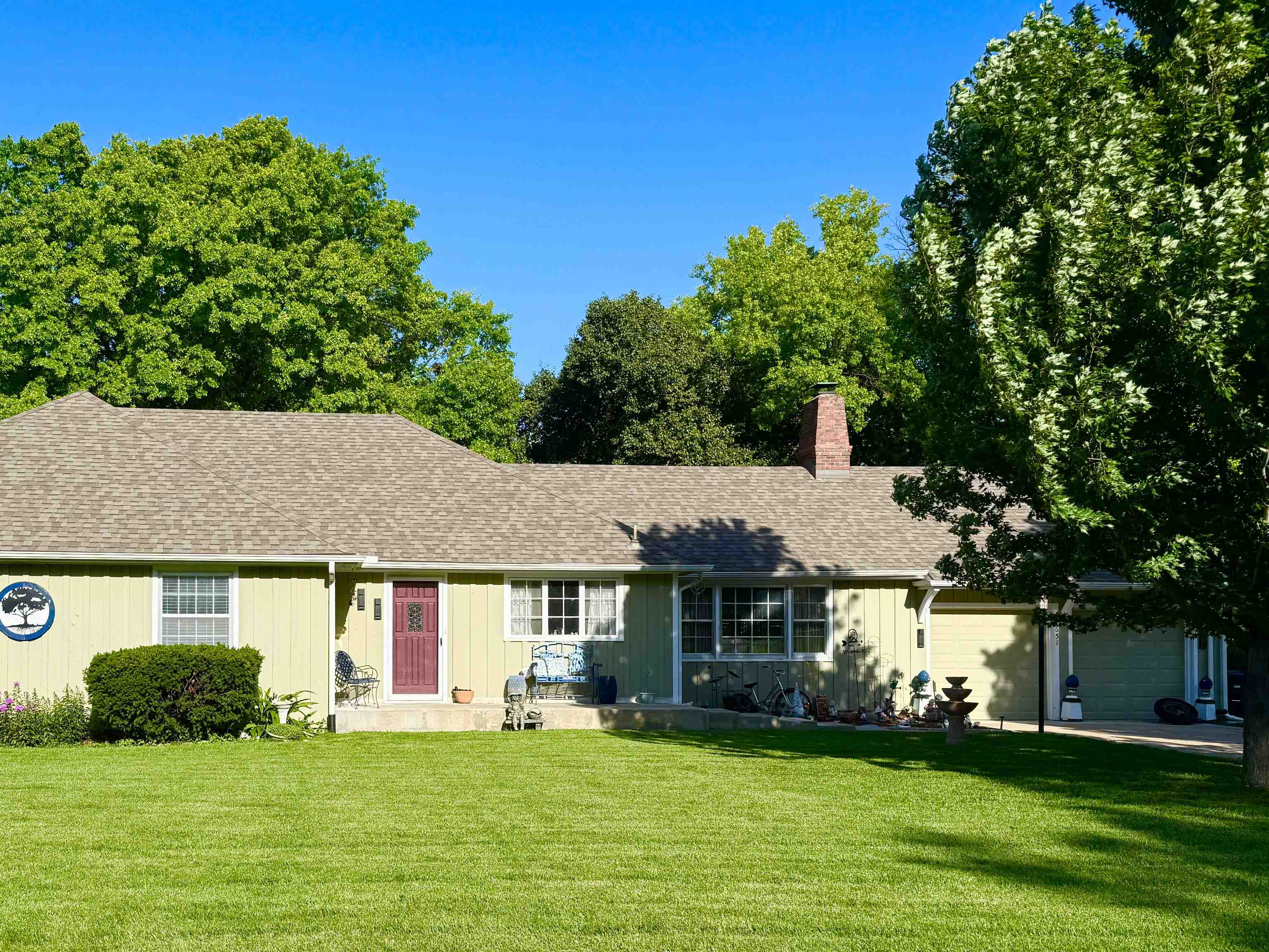 1651 Pennsylvania Property Photo 3