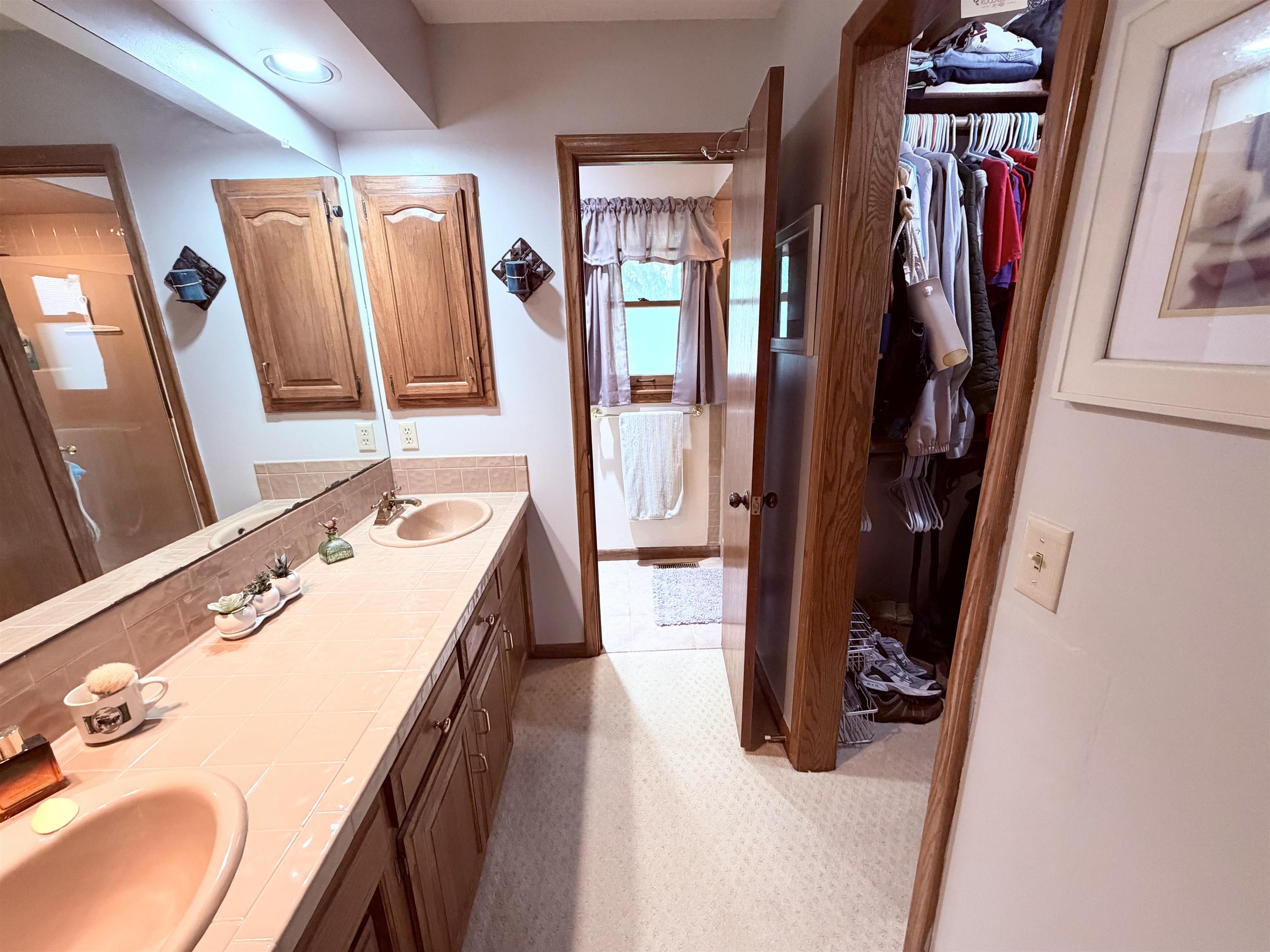 4610 N Farmstead Ct. Property Photo 10