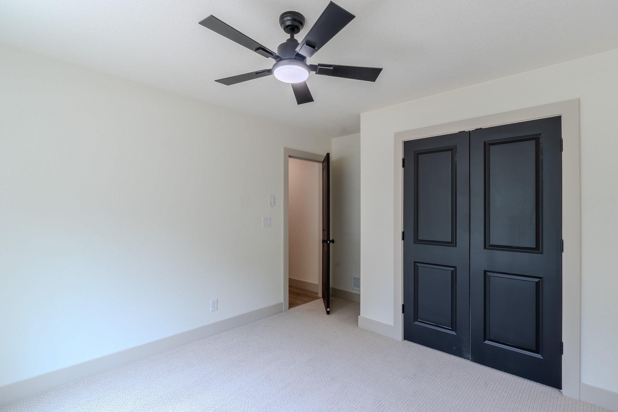 212 N West St Property Photo 10