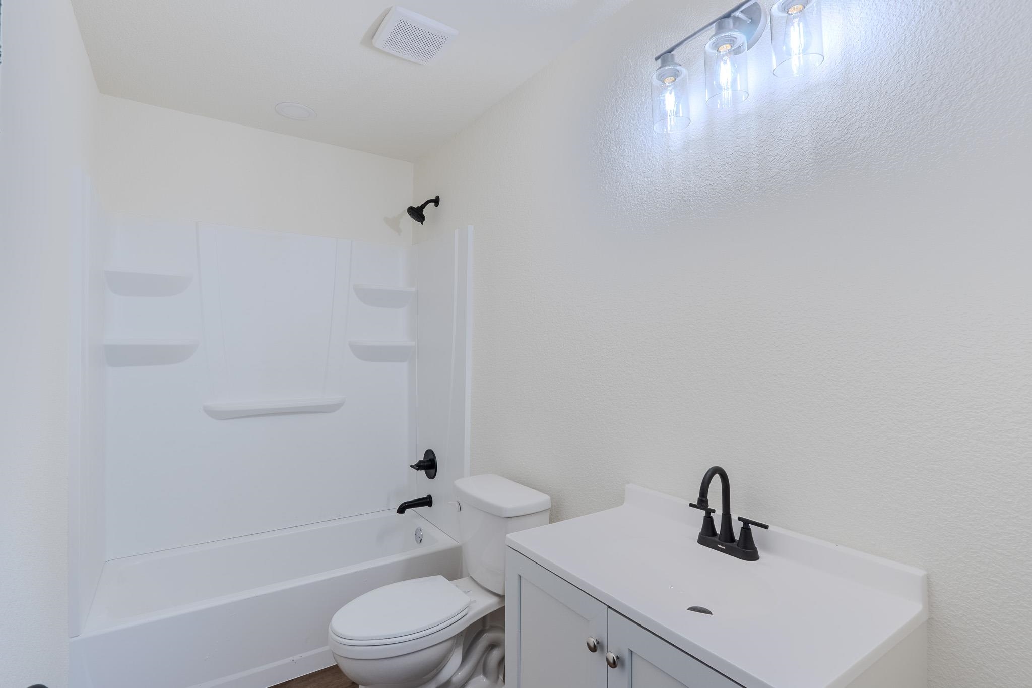 212 N West St Property Photo 12