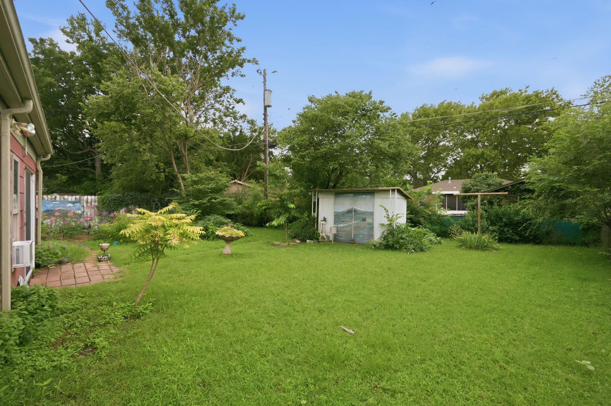2857 S Larkin Dr Property Photo 27