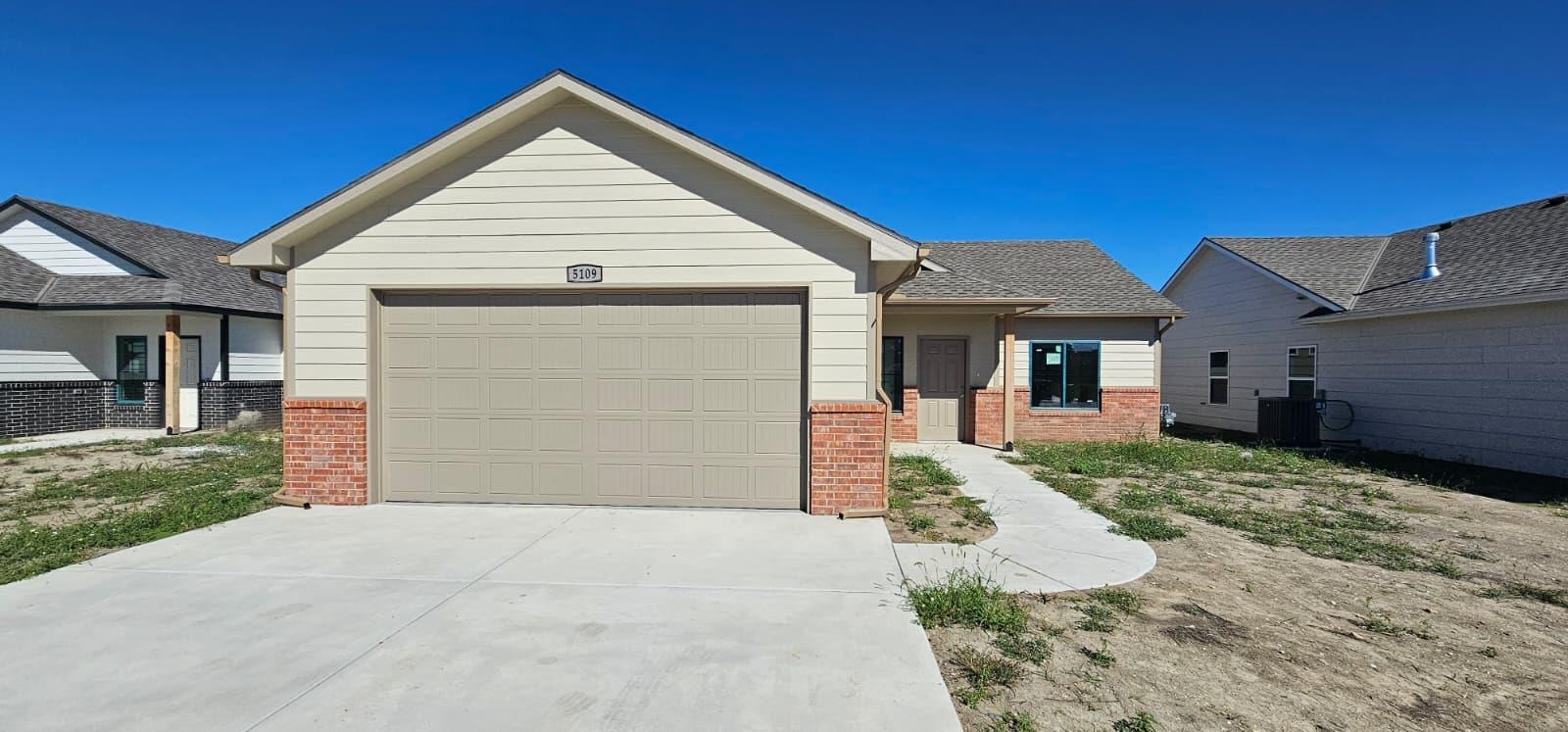 5109 N Toben Ct Property Photo 1