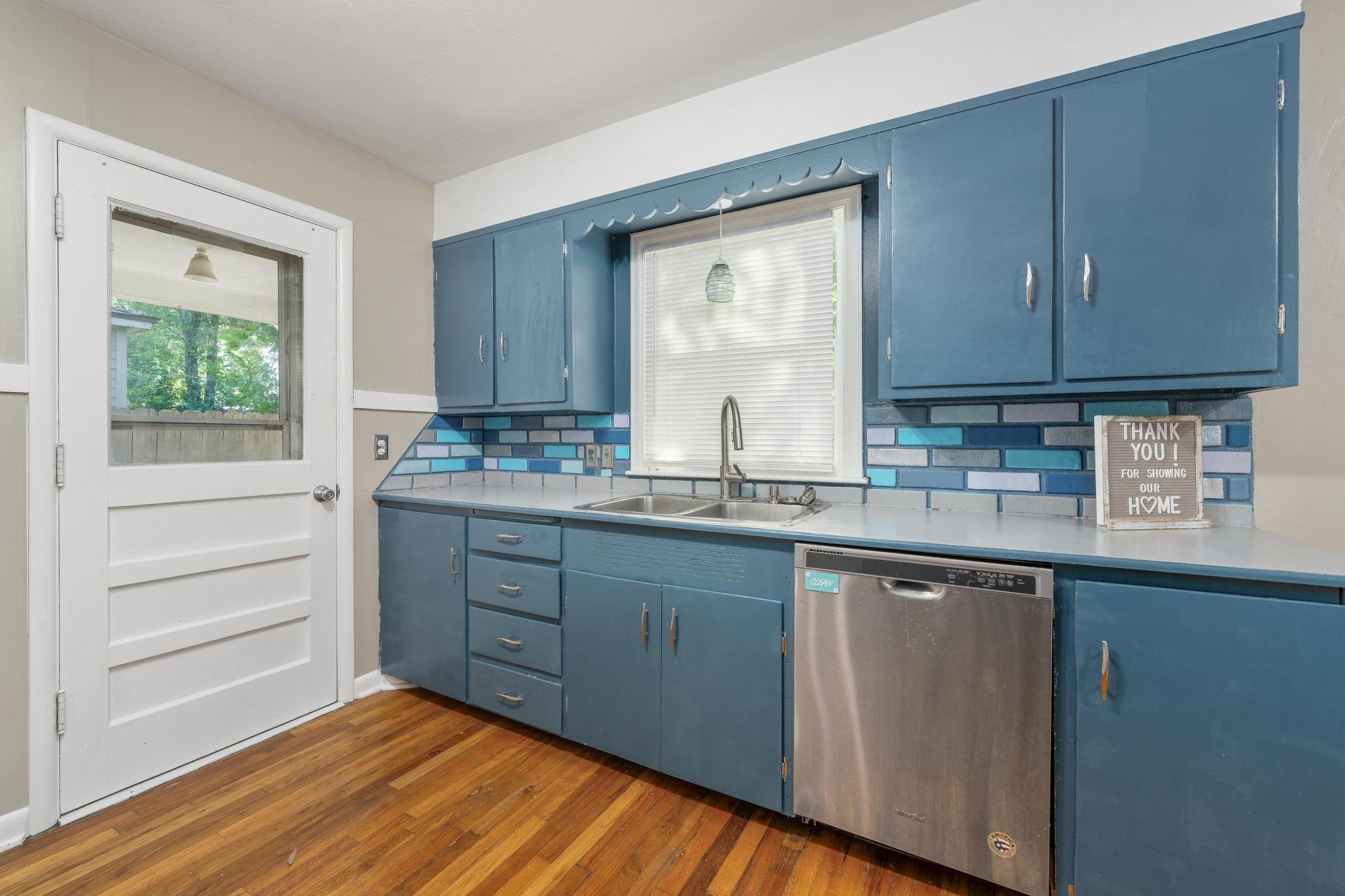 544 S Sylvan Property Photo 4
