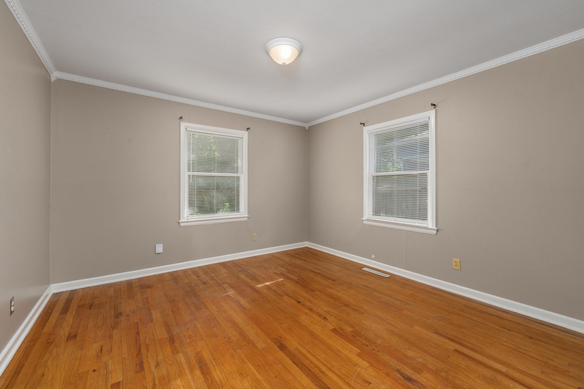 544 S Sylvan Property Photo 15