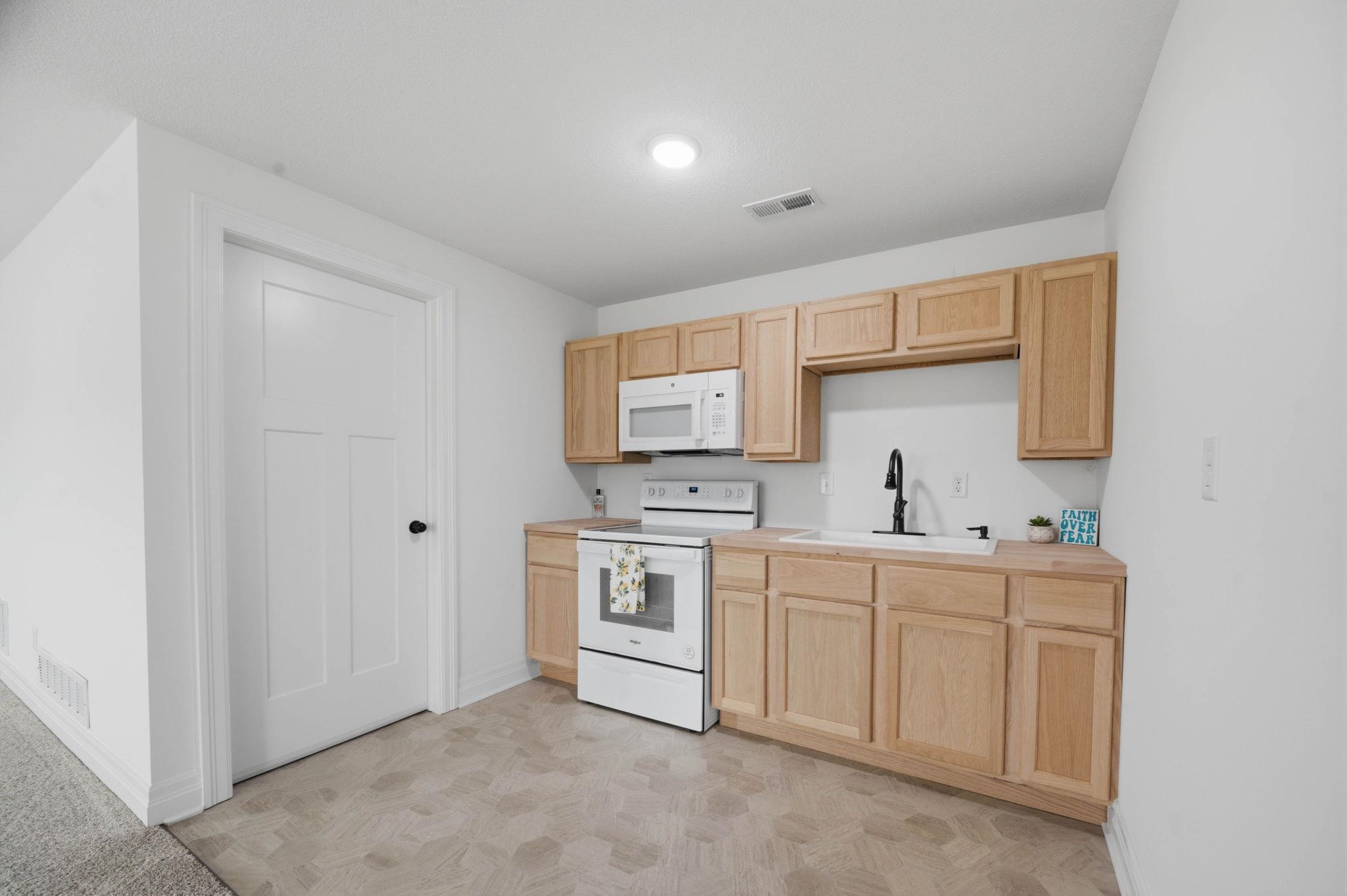 10514 W Wilkinson Property Photo 26