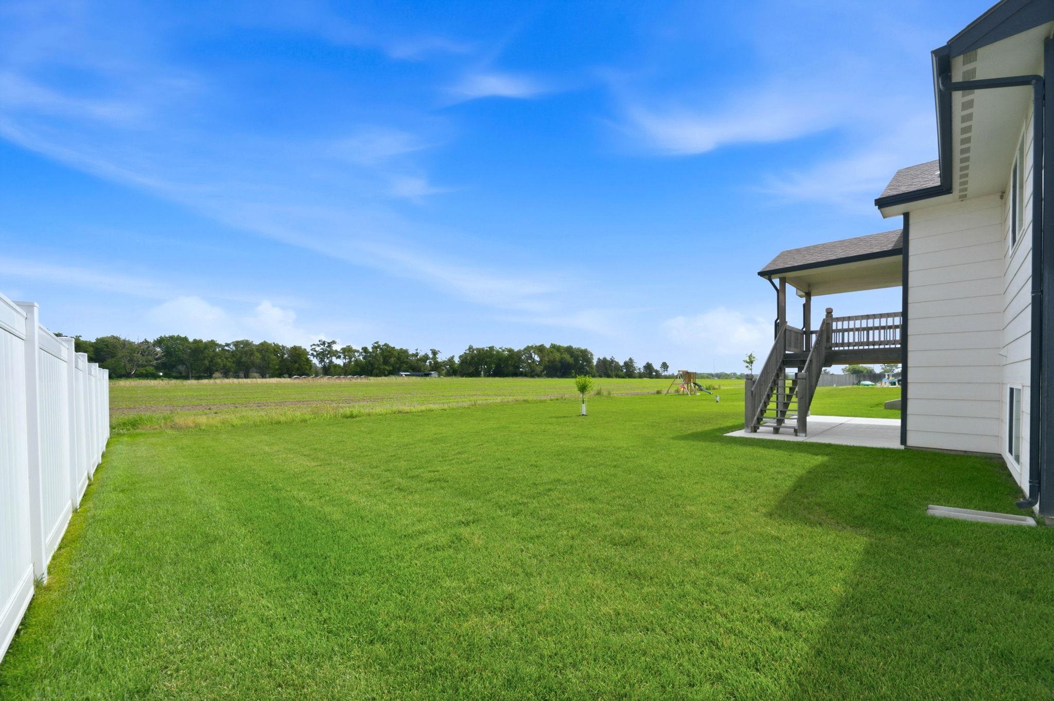 10514 W Wilkinson Property Photo 33