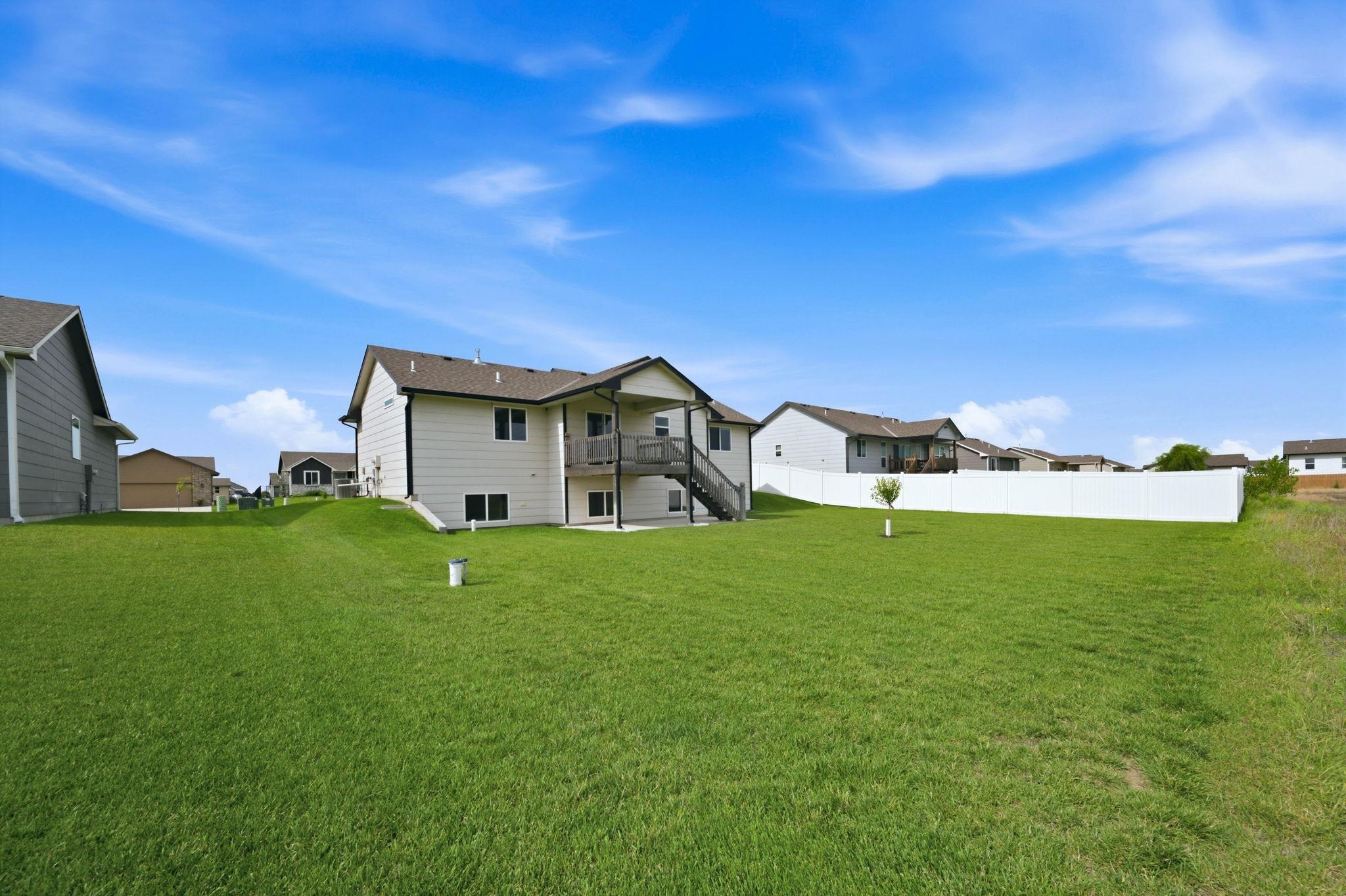 10514 W Wilkinson Property Photo 34