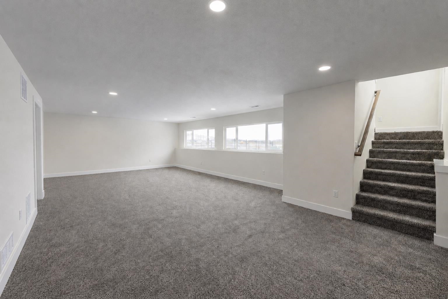 5758 N Edwards St. Property Photo 27