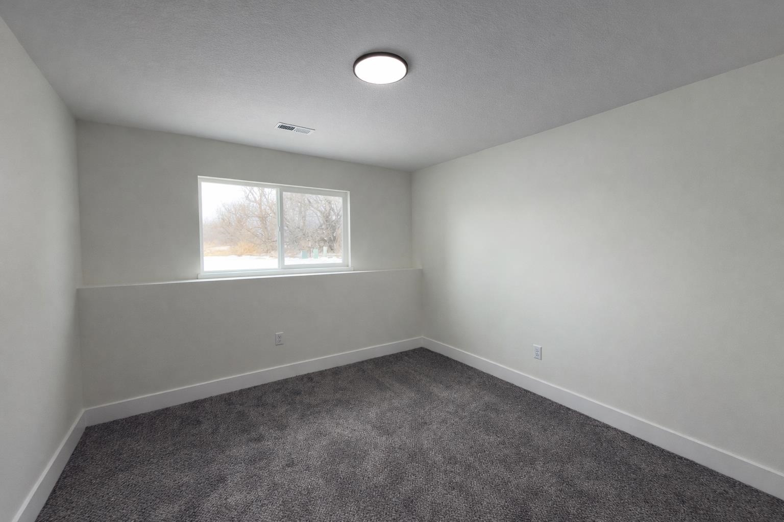 5758 N Edwards St. Property Photo 30