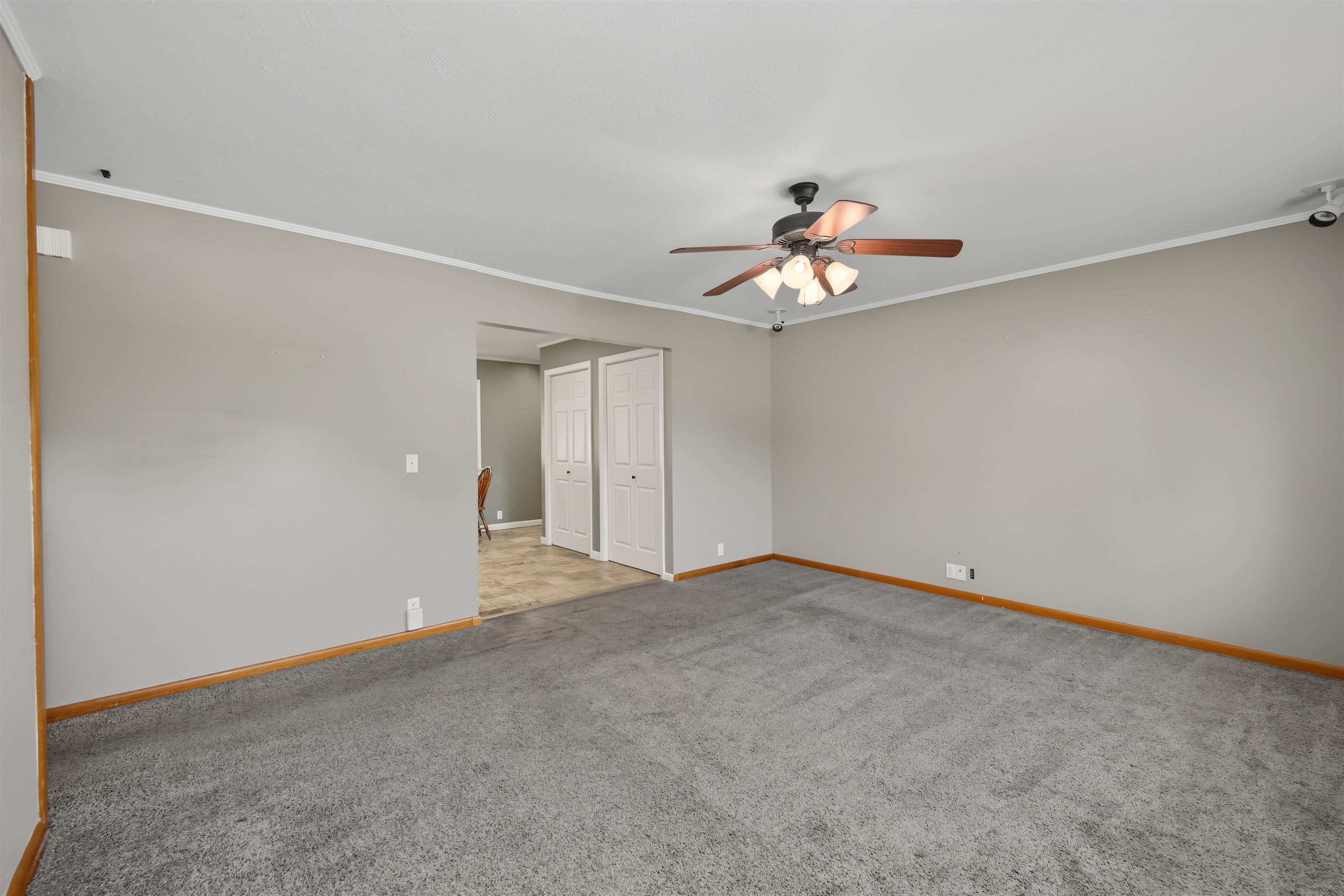 2508 Simmons Property Photo 5