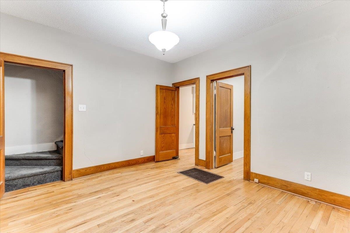 1026 N Perry Ave Property Photo 10