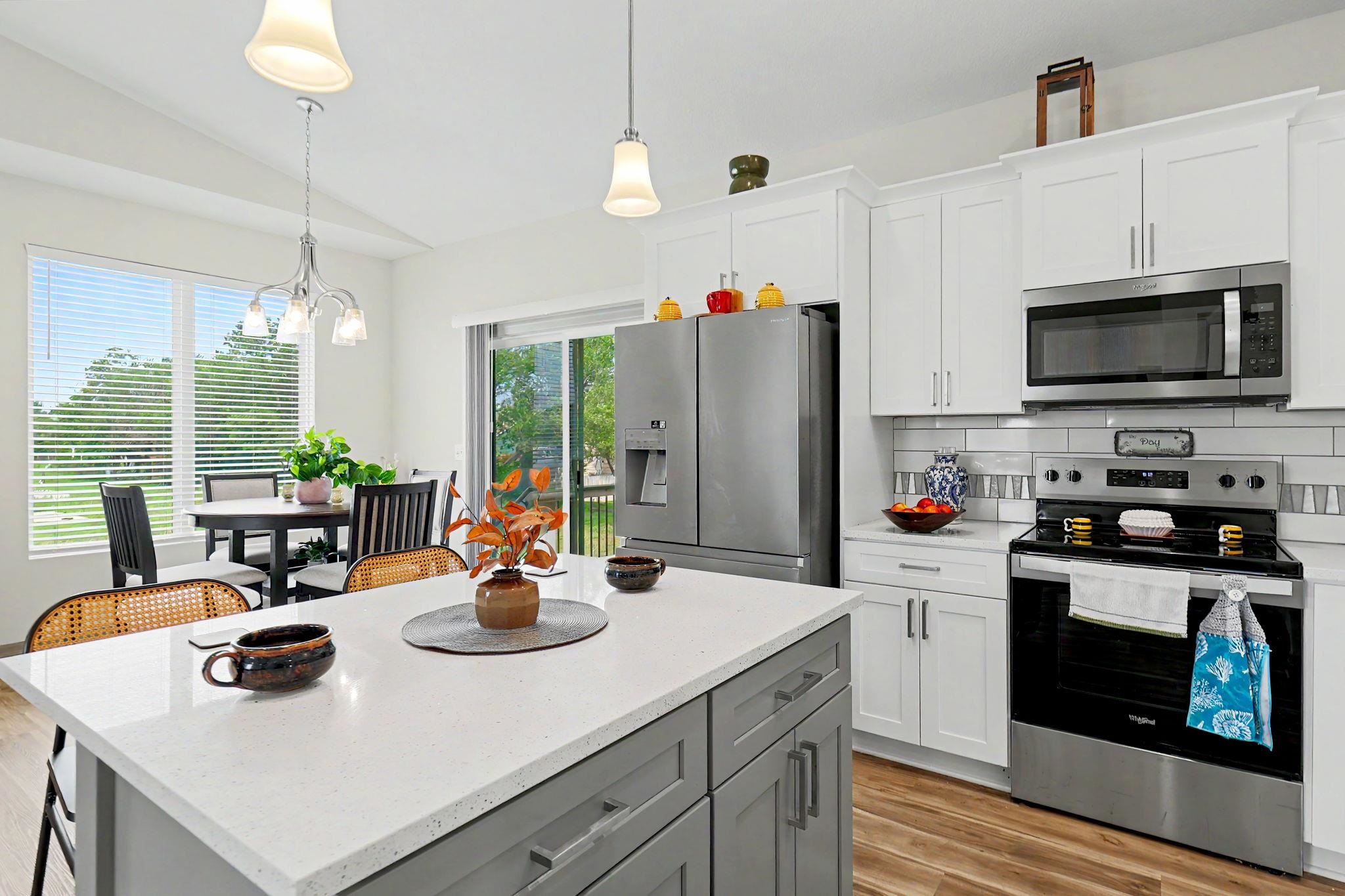 10610 W Graber St Property Photo 8